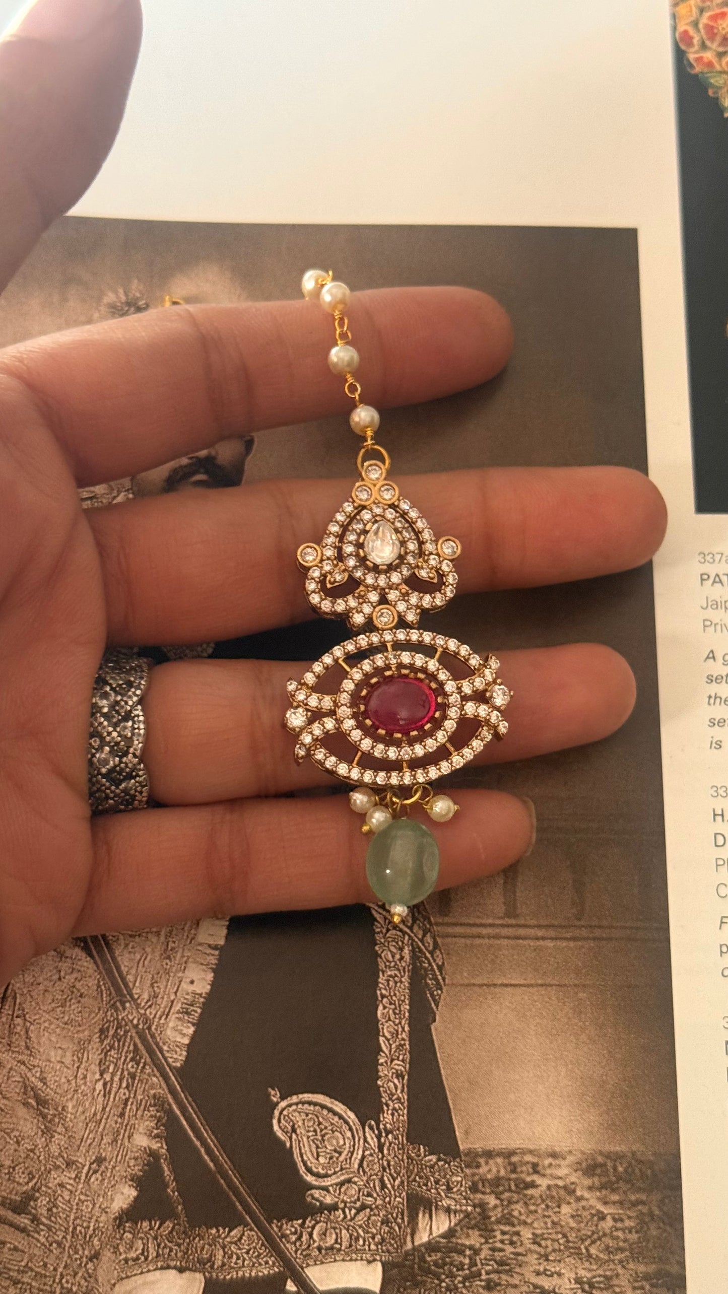 Ruby mint drop maangtika