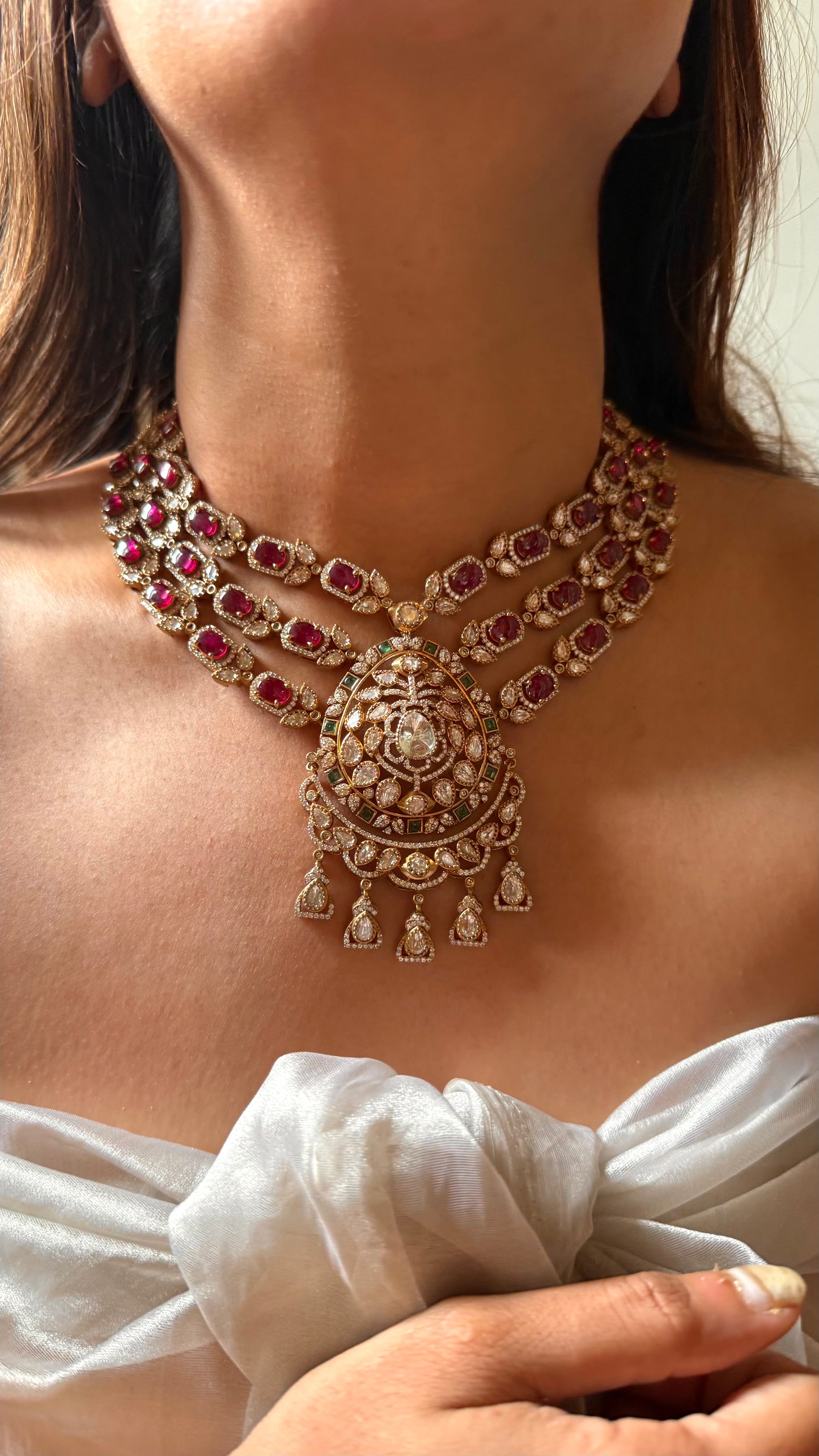 Rani pink doublet moissanite 3 layer with emerald collar set