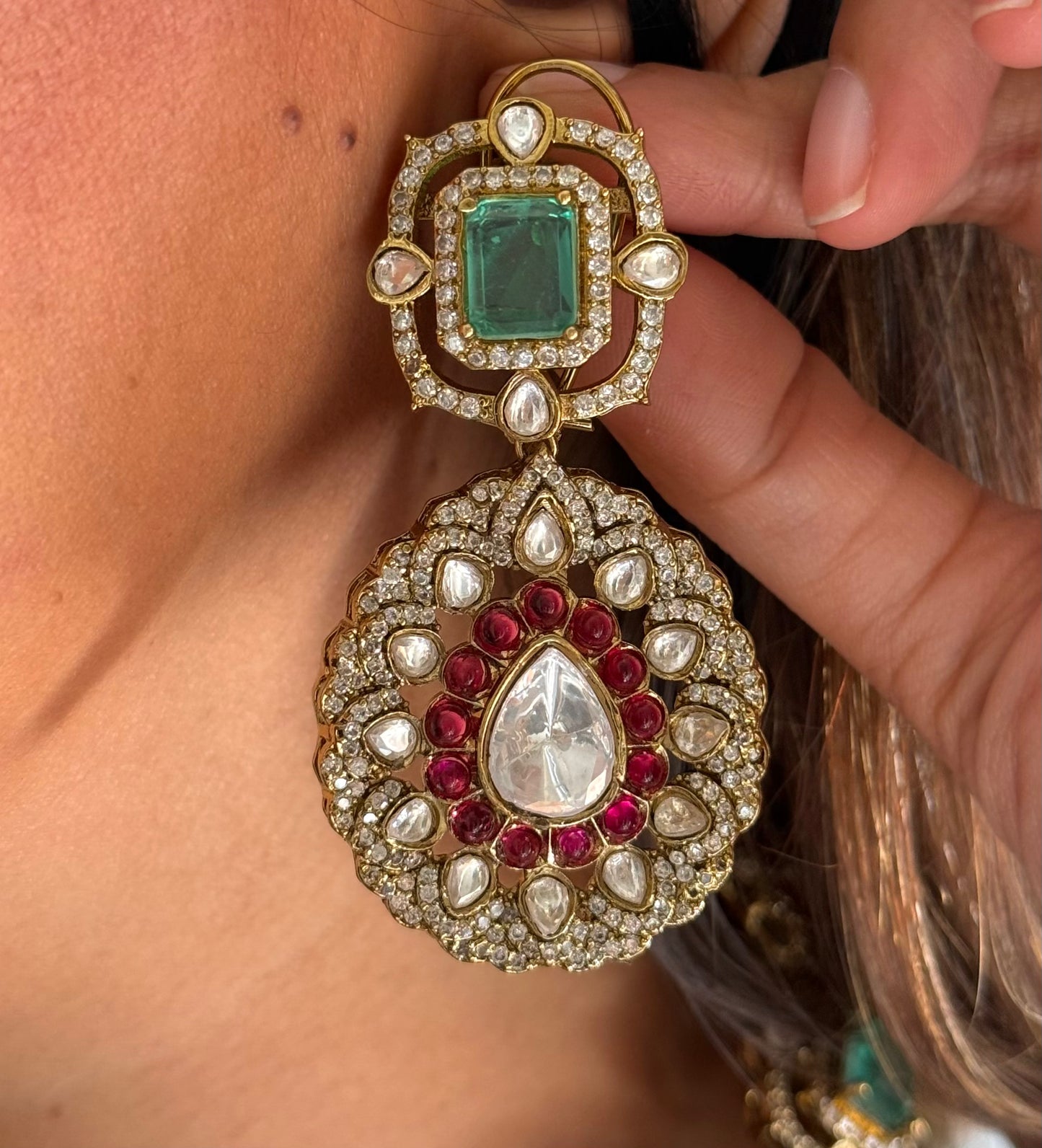 Mint & Rani pink collar necklace