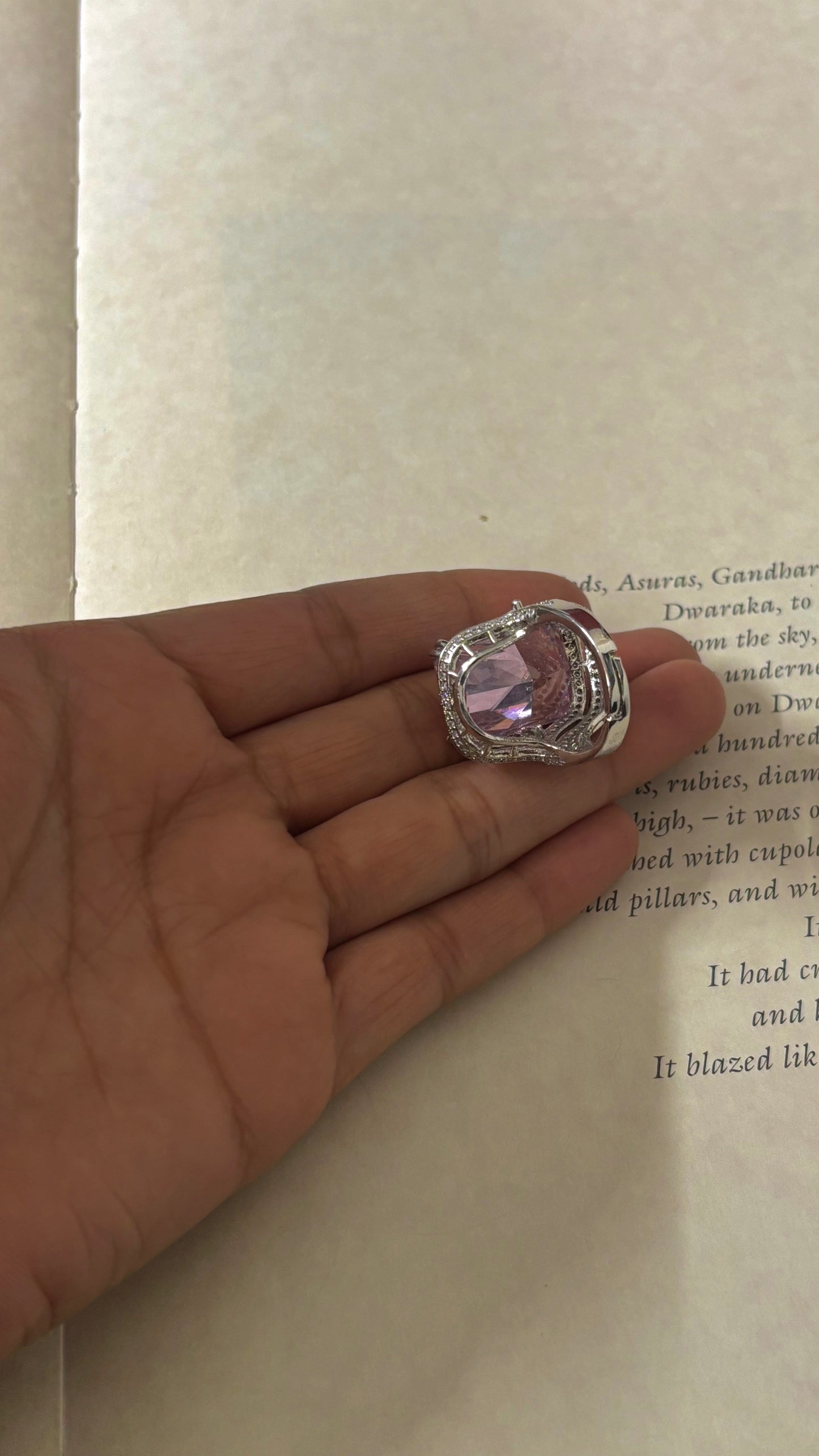 Rosequartz real swaroski rhodium cocktail adjustable ring