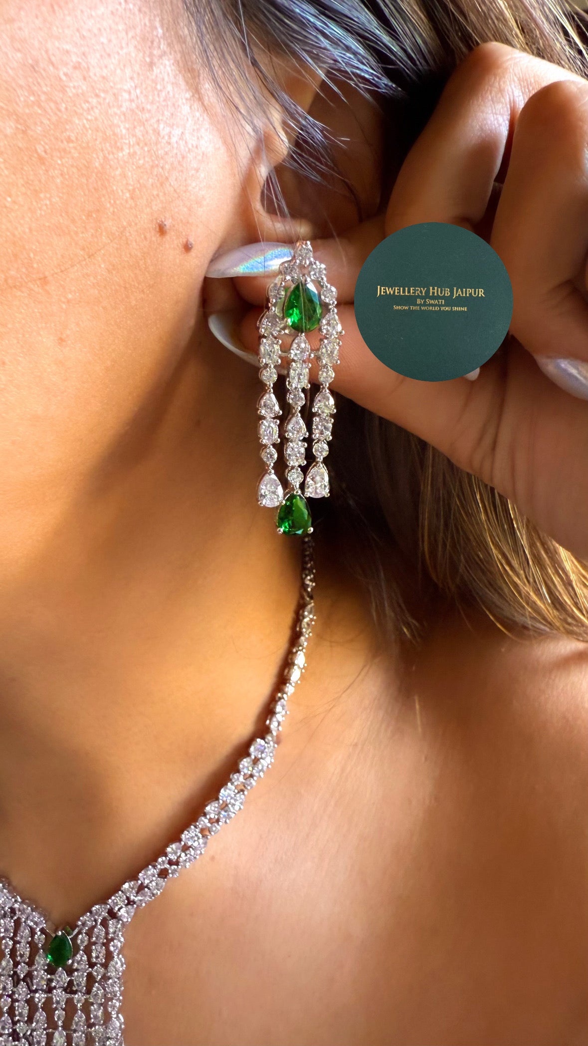 Emerald doublet diamond minimal necklace