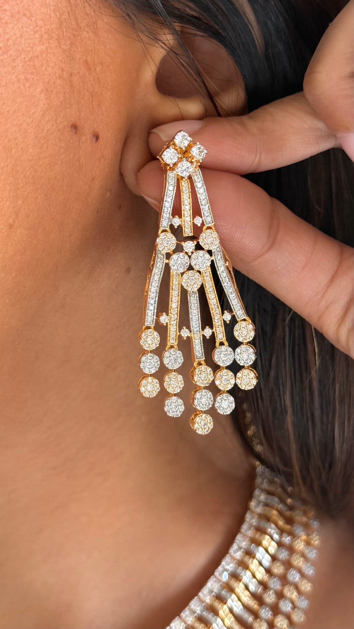 Gold & silver polish rain drop diamond necklace