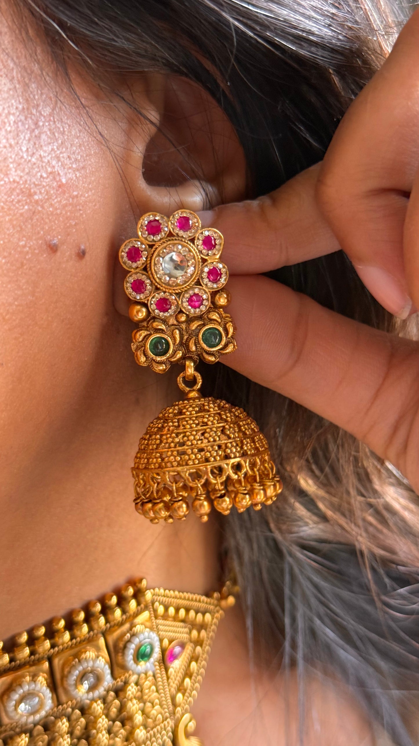 Floral emerald & rani pink paachi rajwadi Aad