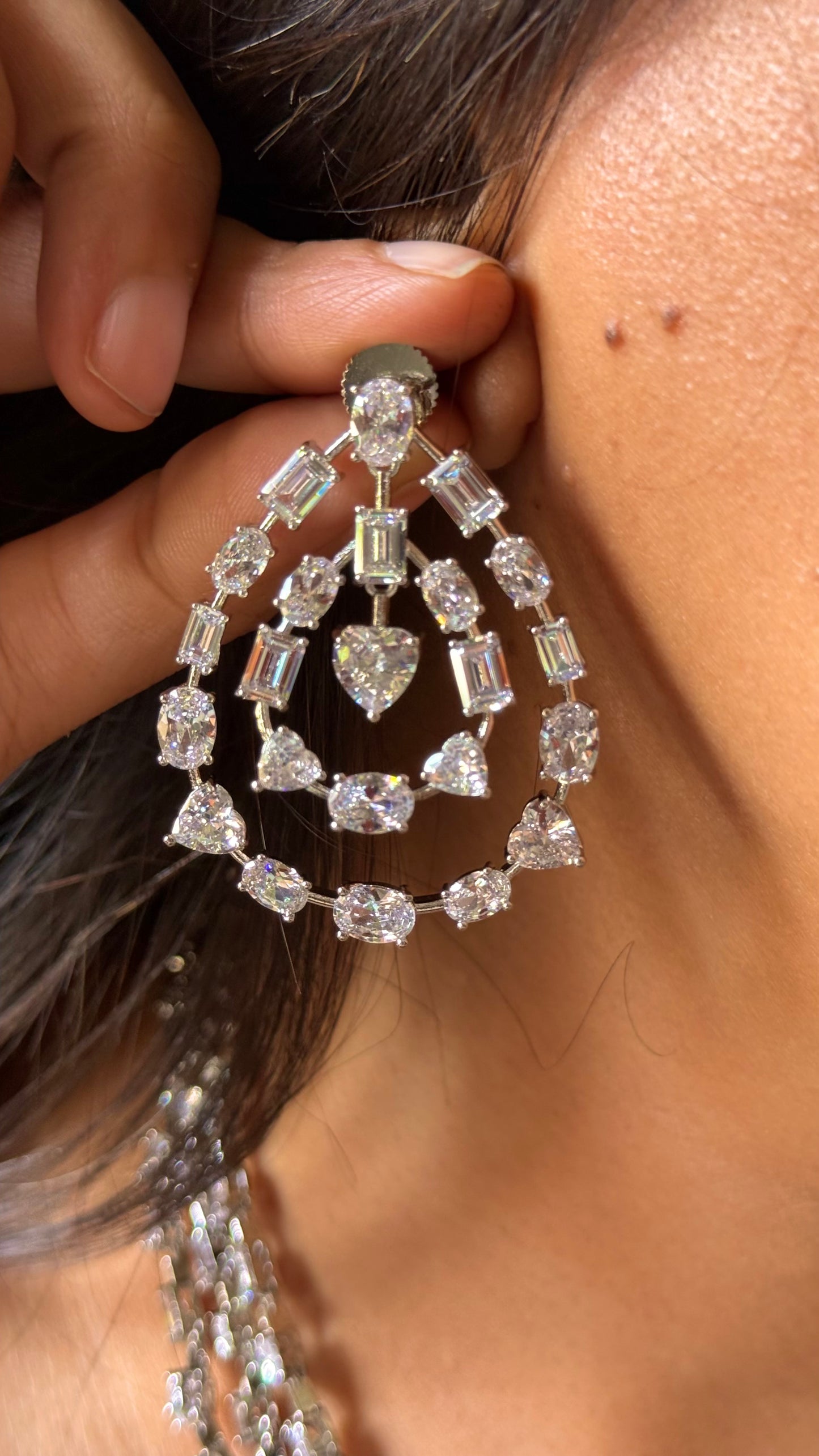 Uncut cz diamonds triple line Necklace