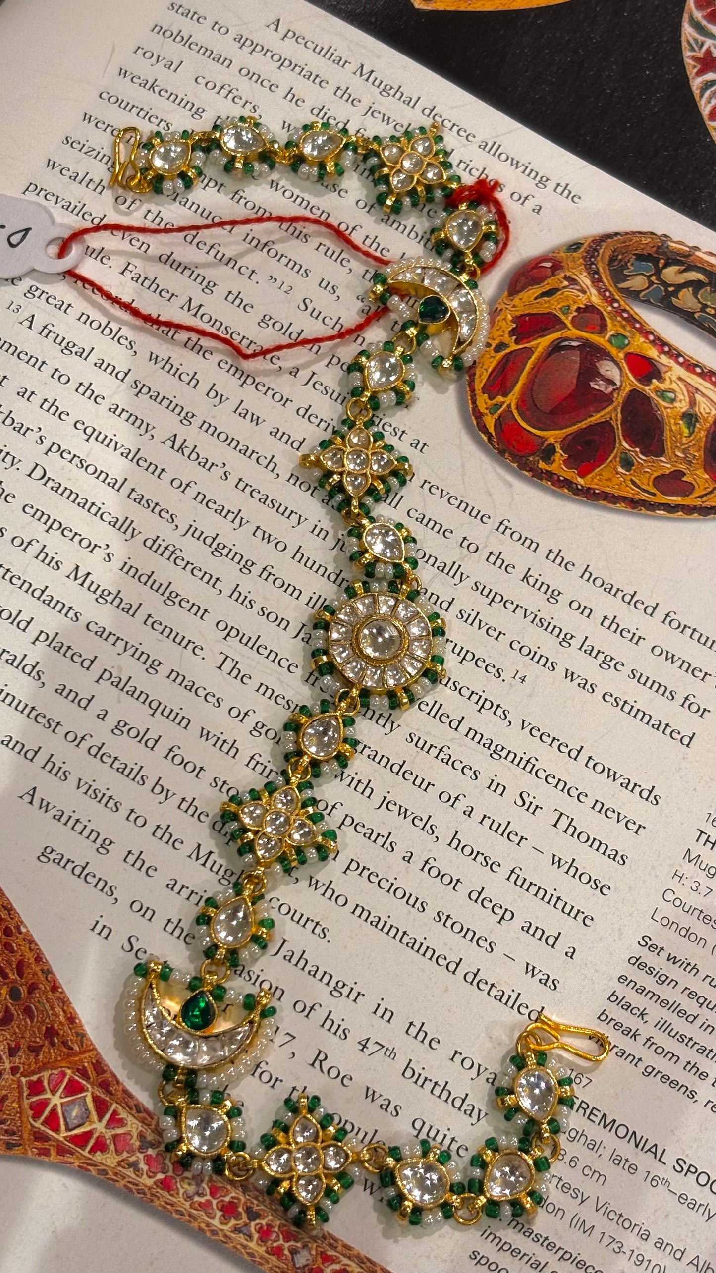 Emerald beads pachi mathapatti