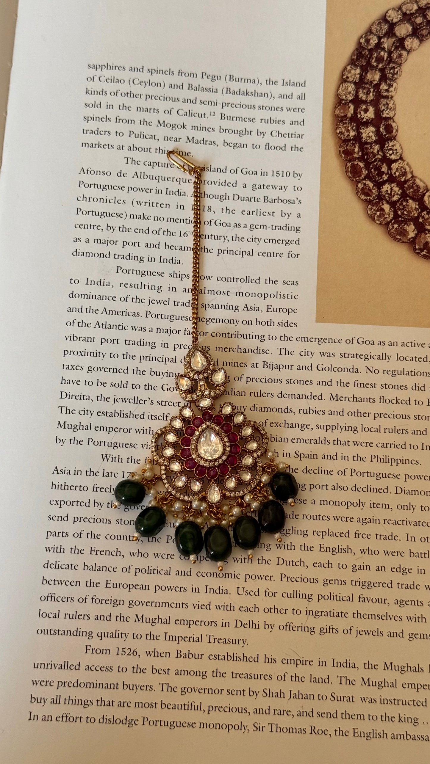 Ruby & emerald polki victorian maangtika