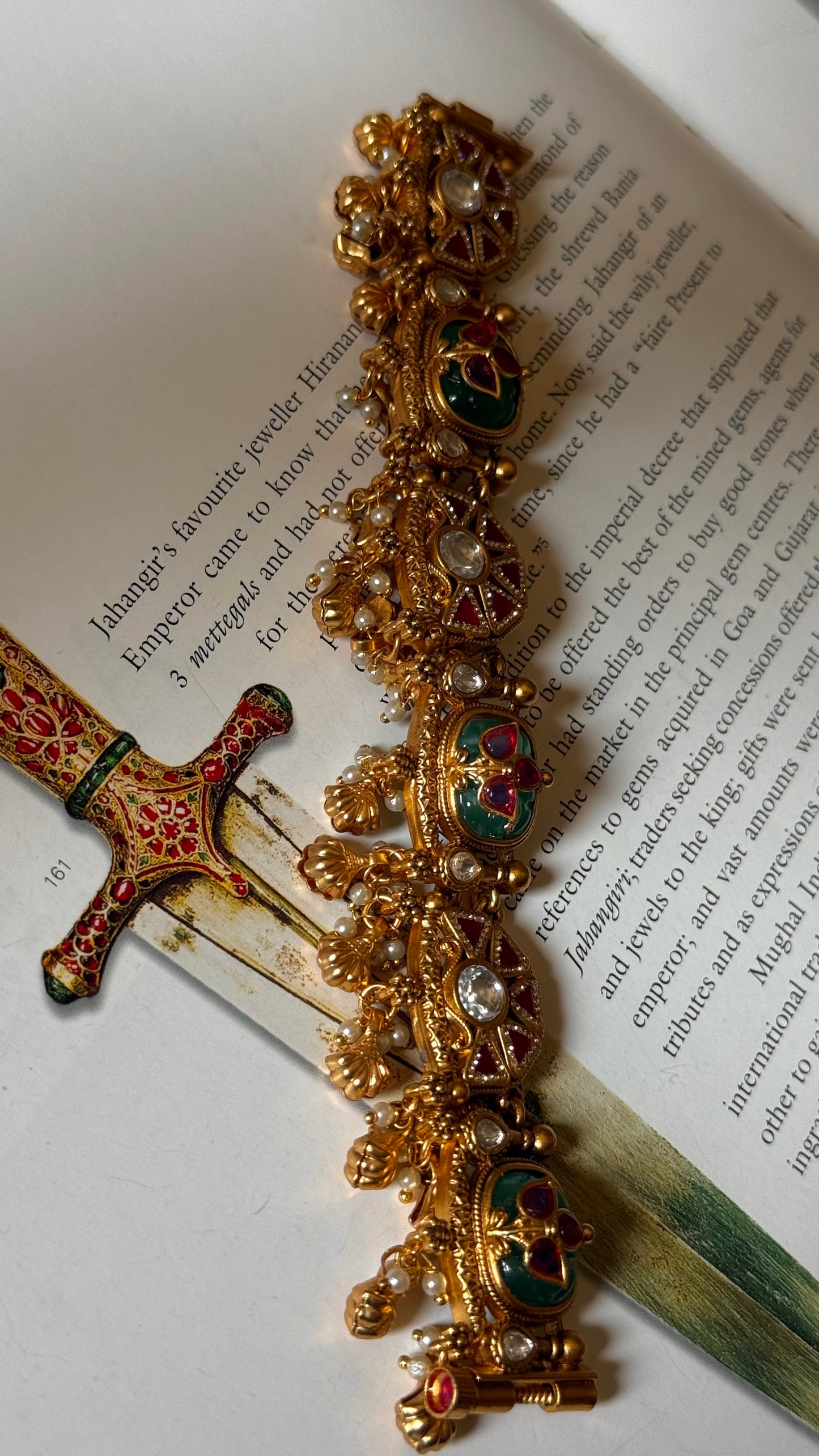 Emerald heritage Rajwada Bracelet