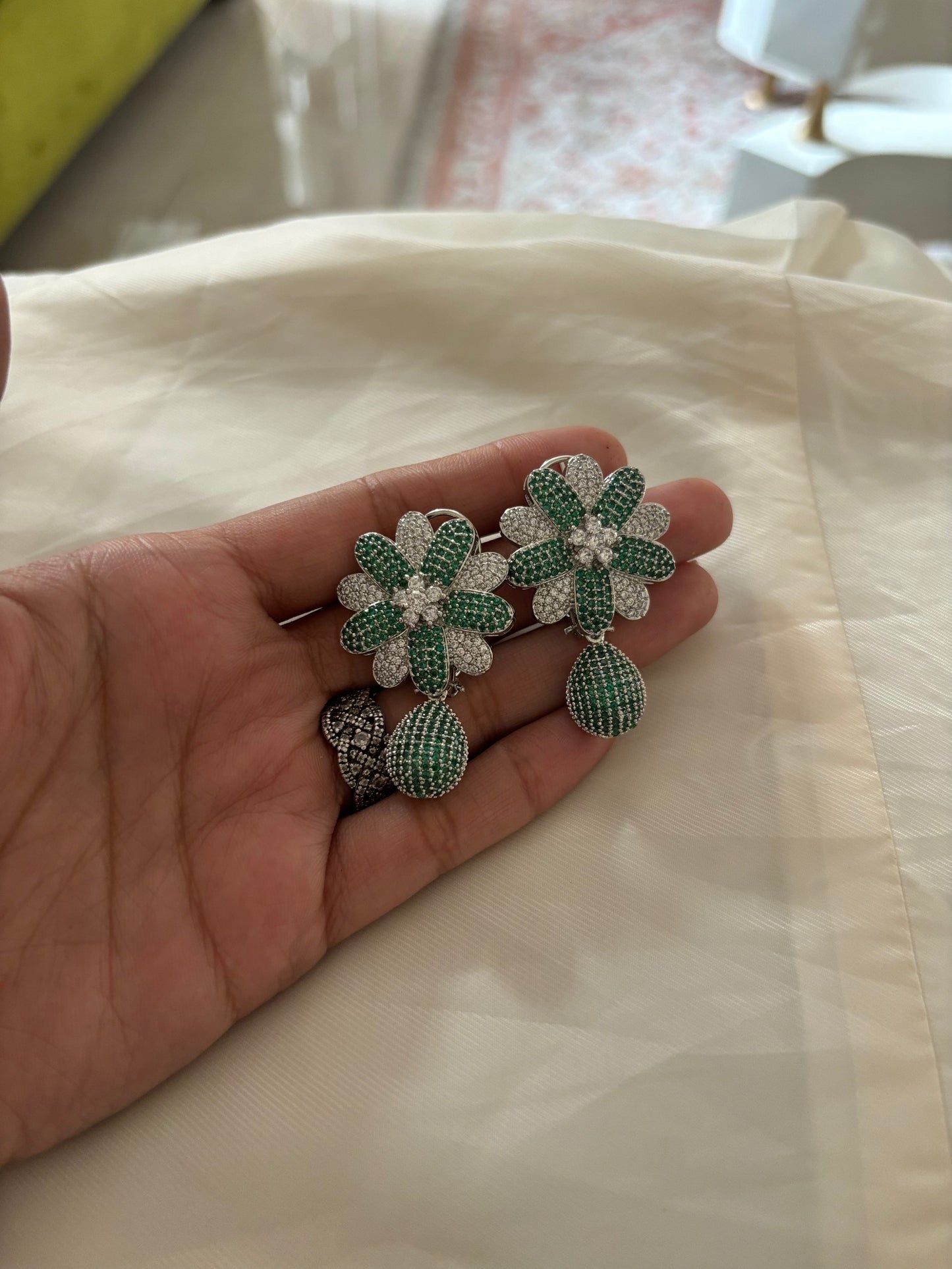 Emerald floral earrings