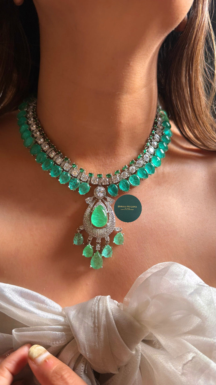 Mint doublet Cz diamond collar set