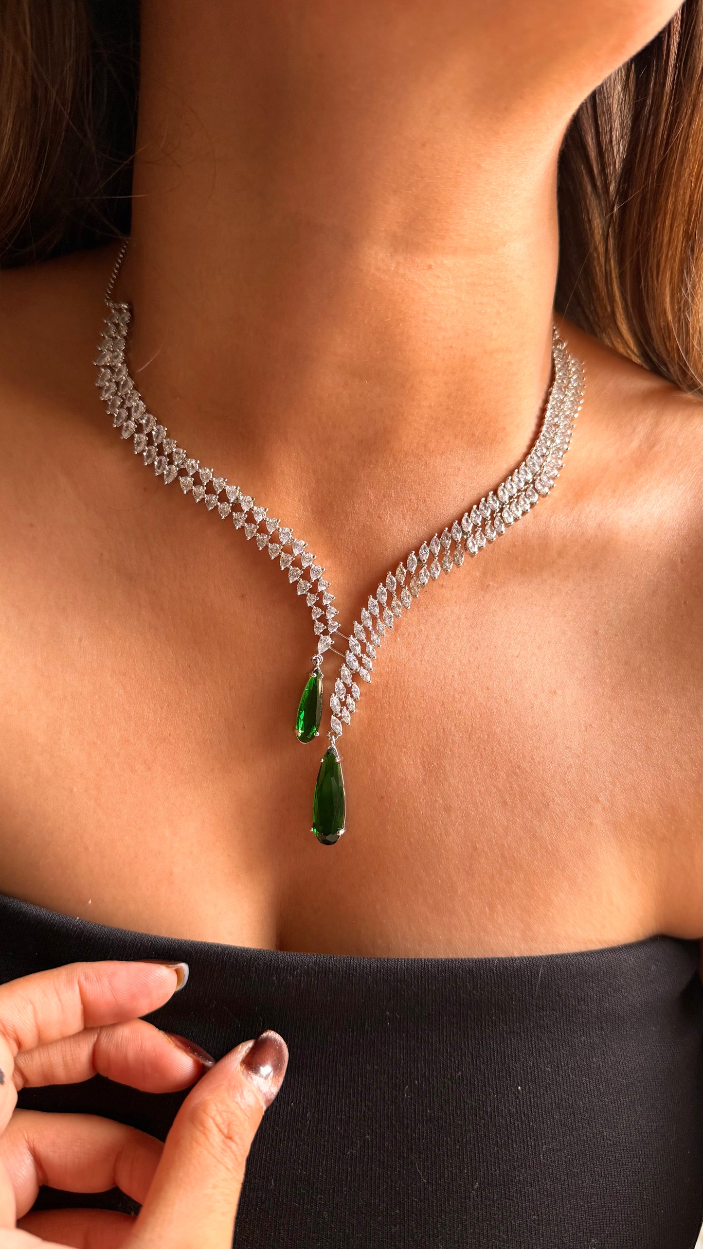 Emerald slight drop cz diamond necklace