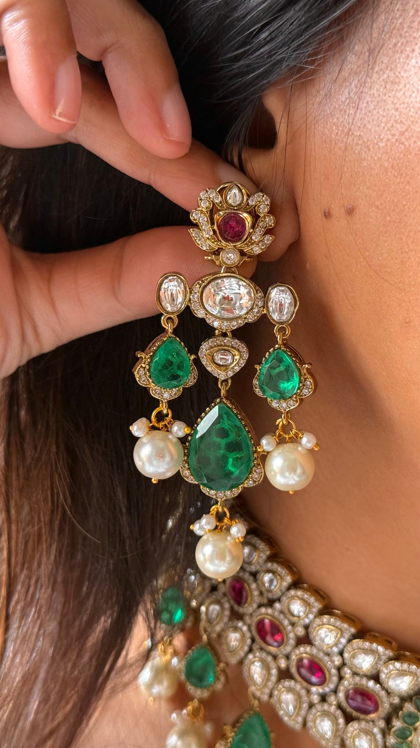 Emerald & Rani pink ruby with pearl detailing choker Necklace