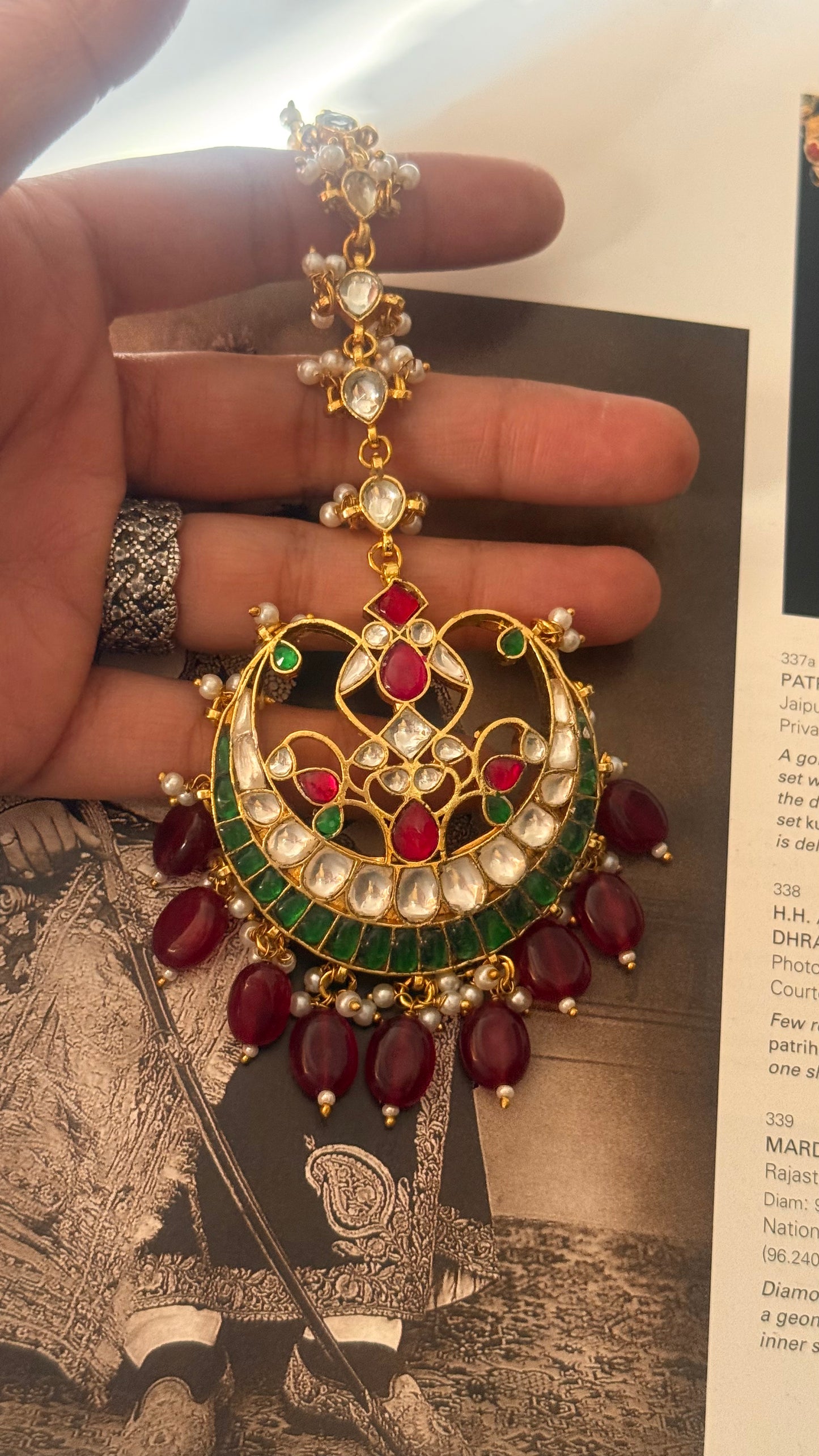 Ruby & emerald Chandbali maangtika