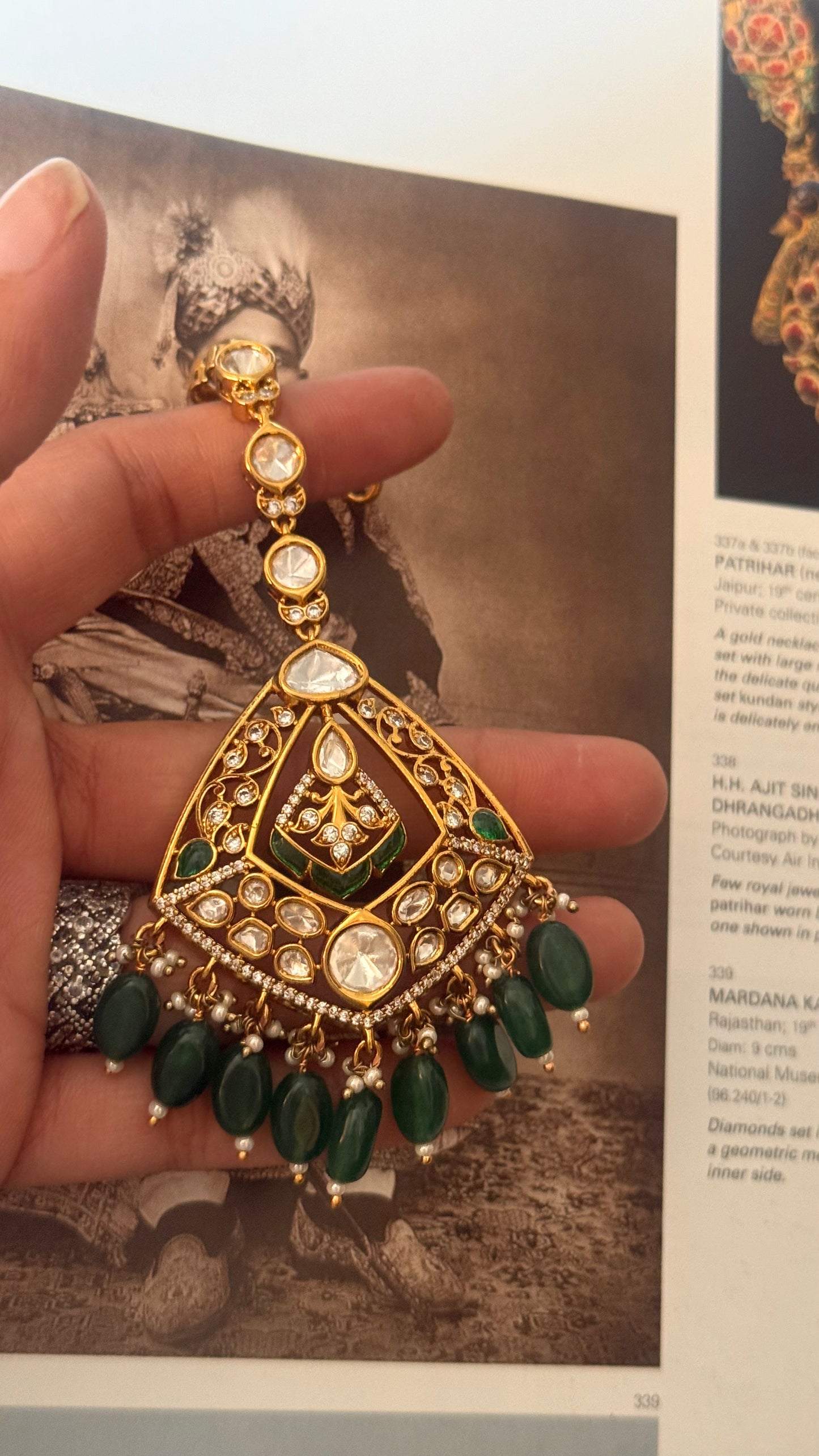 Emerald polki victorian maangtika