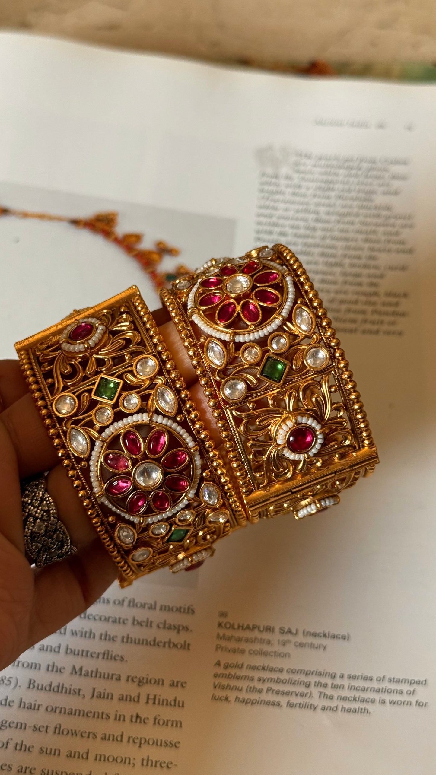 Heritage rajwadi bangles