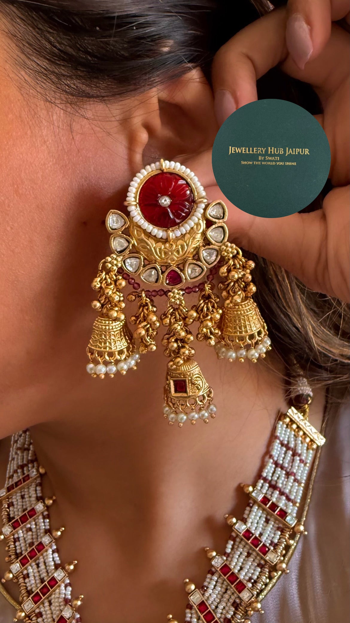 Ruby Rajwada collar necklace with earrings