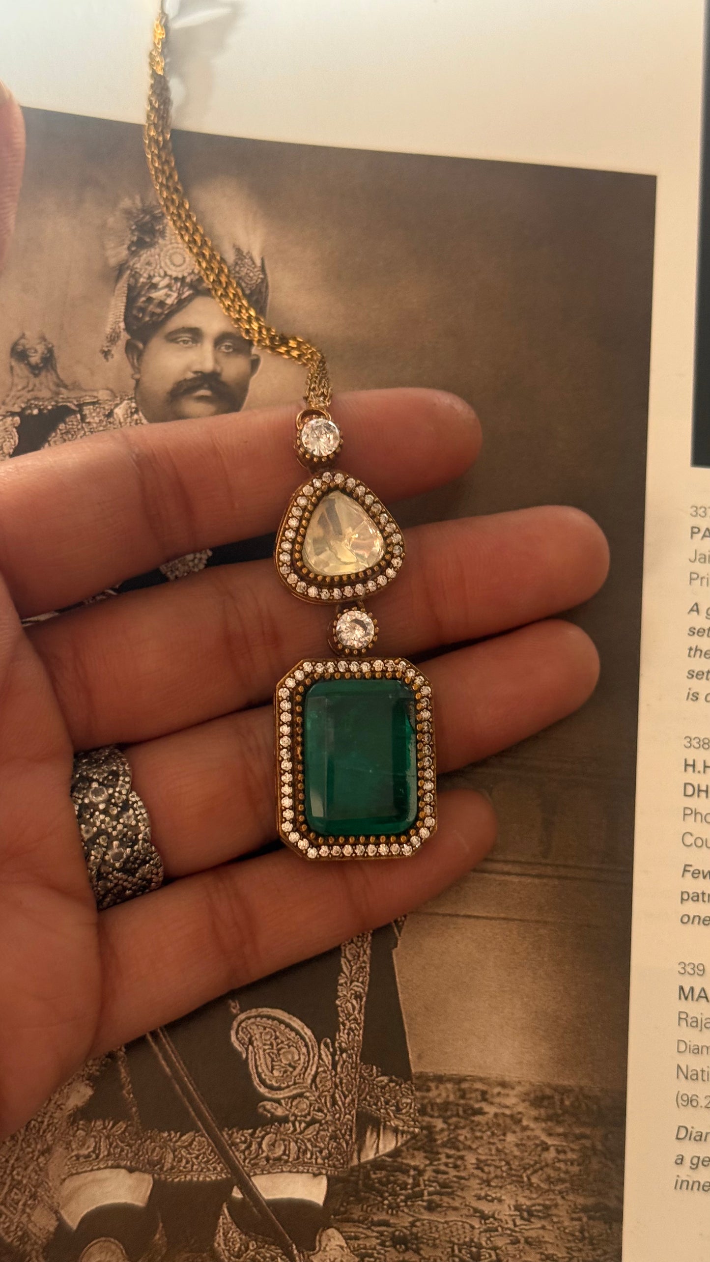 emerald uncut polki doublet stone maangtika