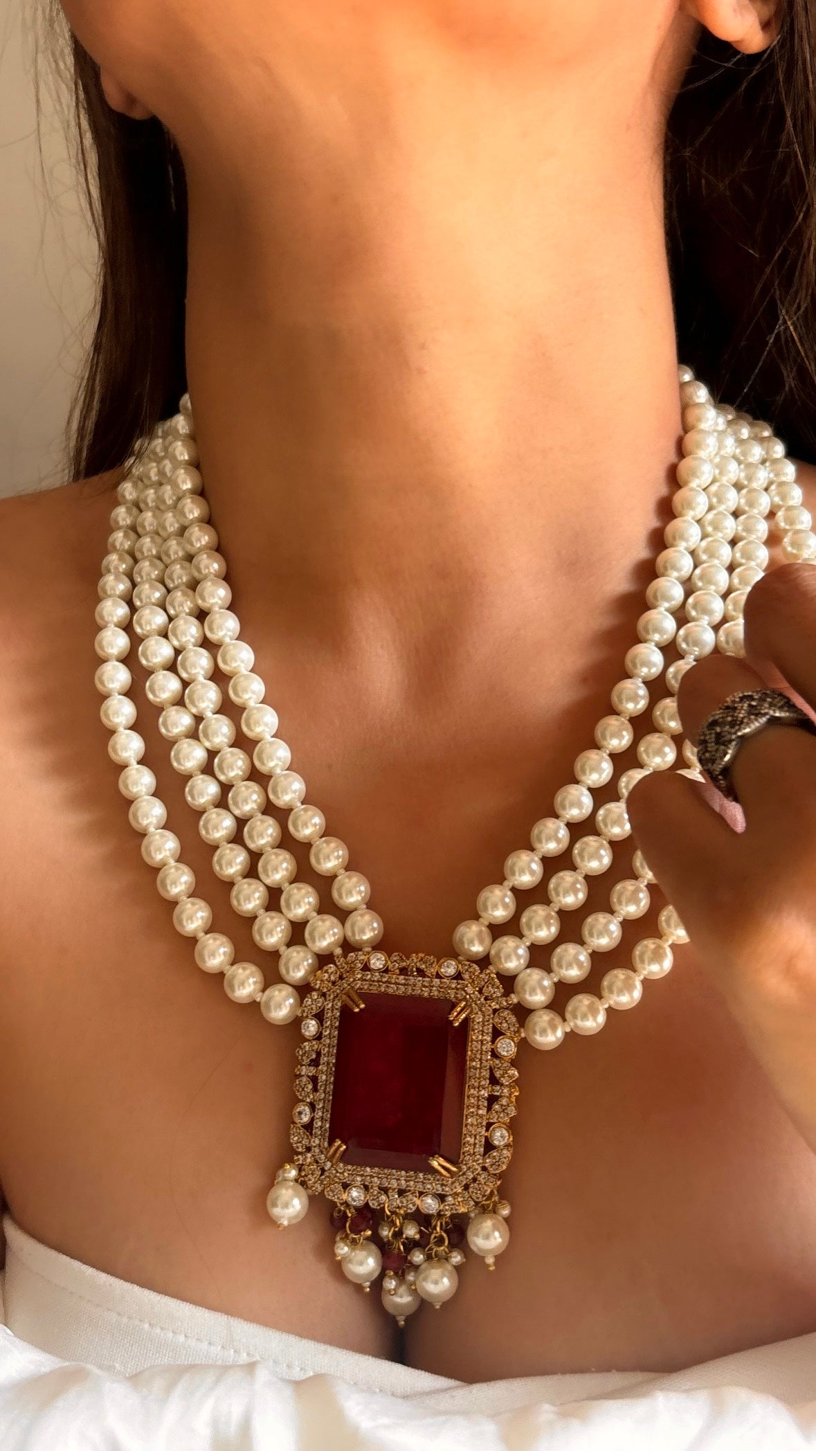 Ruby pearl necklace set
