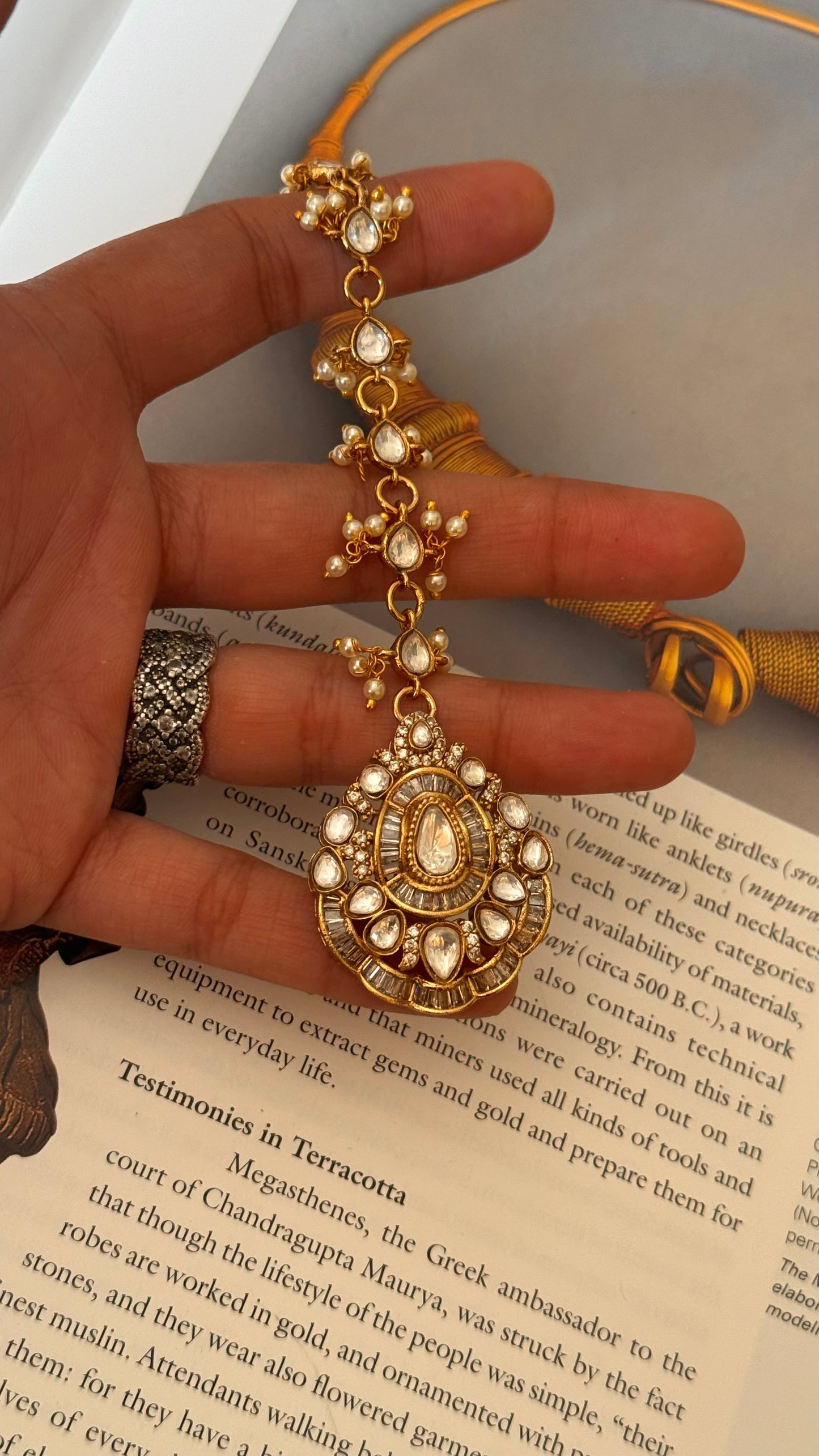 Real moissanite maangtika