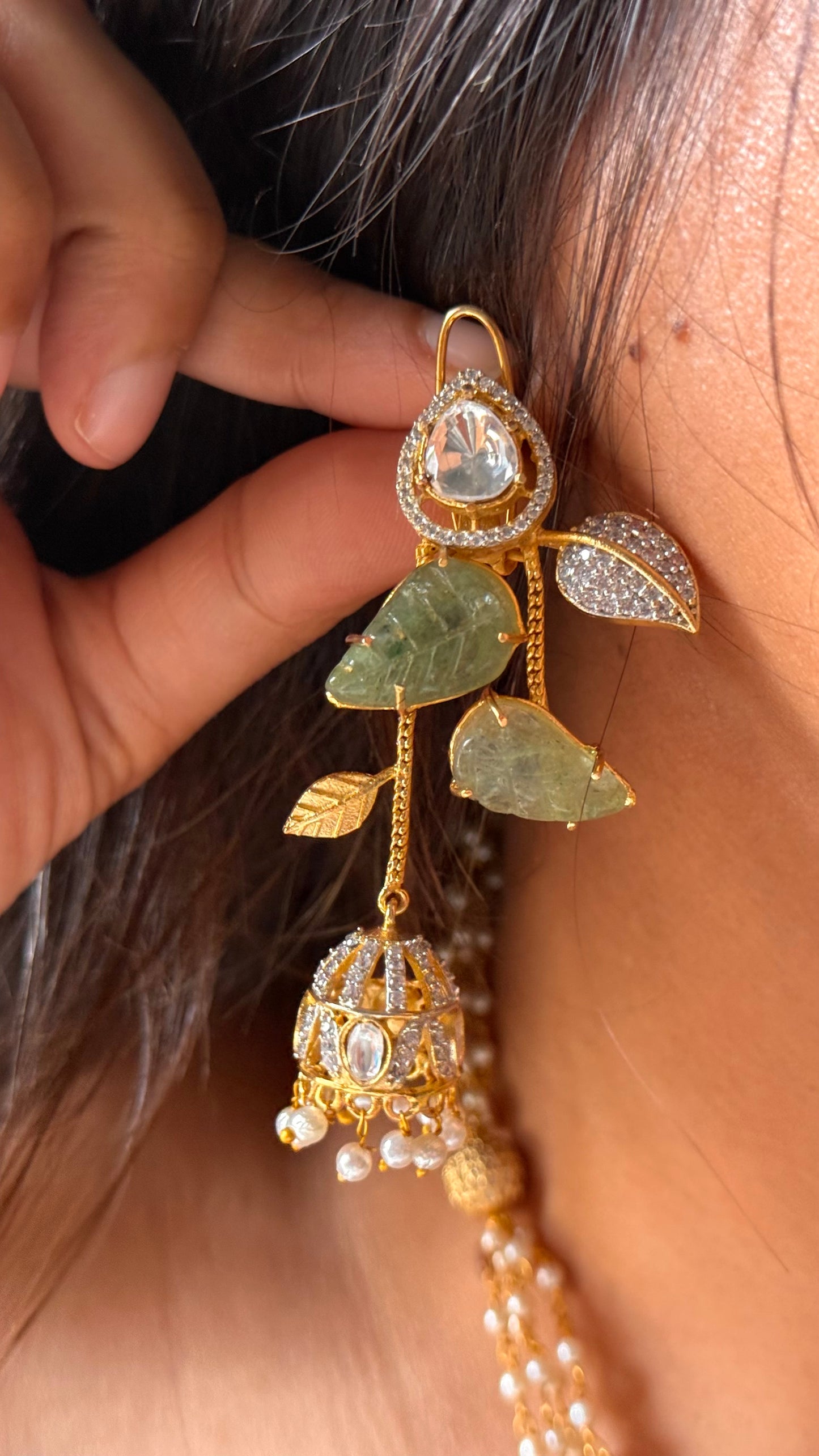 Gajj inspired mint leaf amrapali pendant set necklace