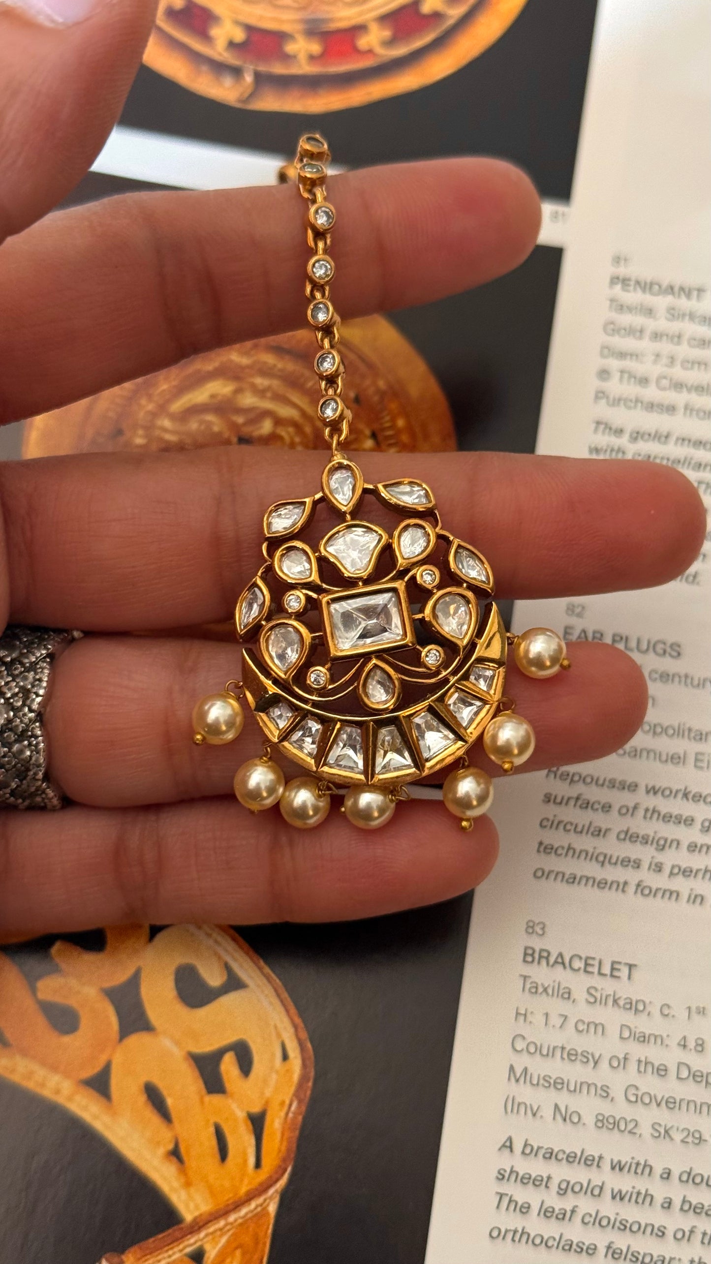 Real moissanite Victorian polki mangtikka