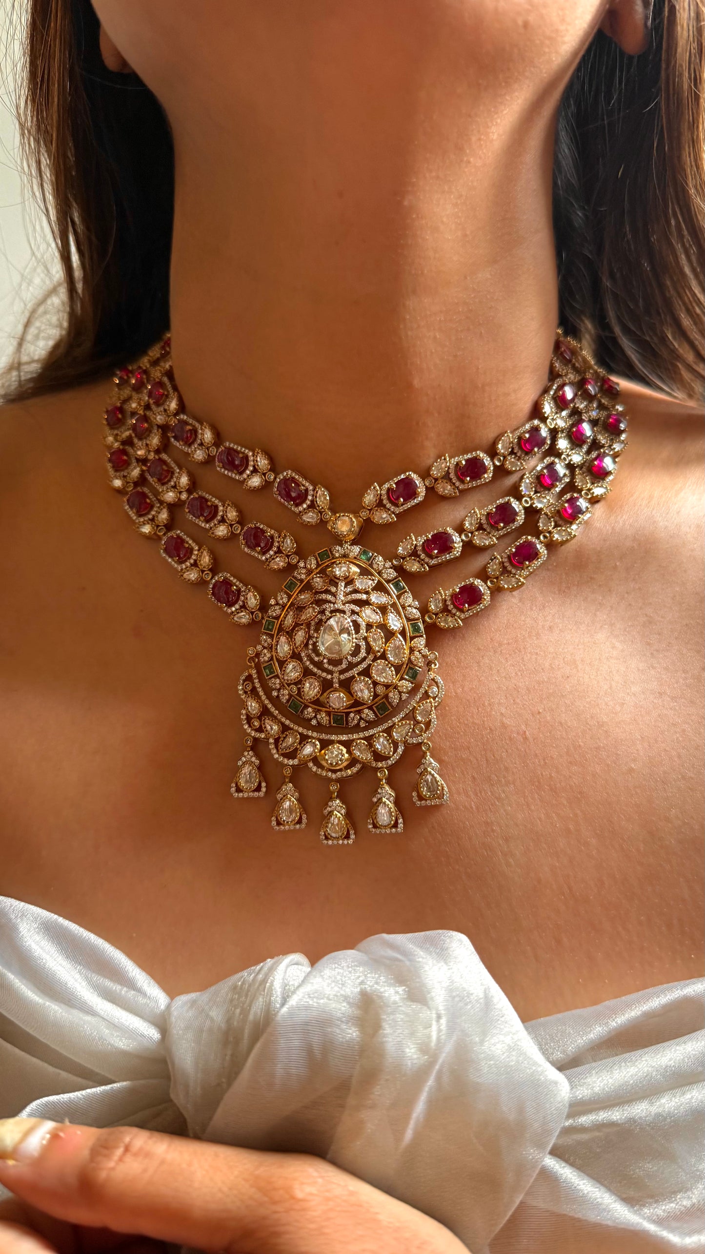 Rani pink doublet moissanite 3 layer with emerald collar set