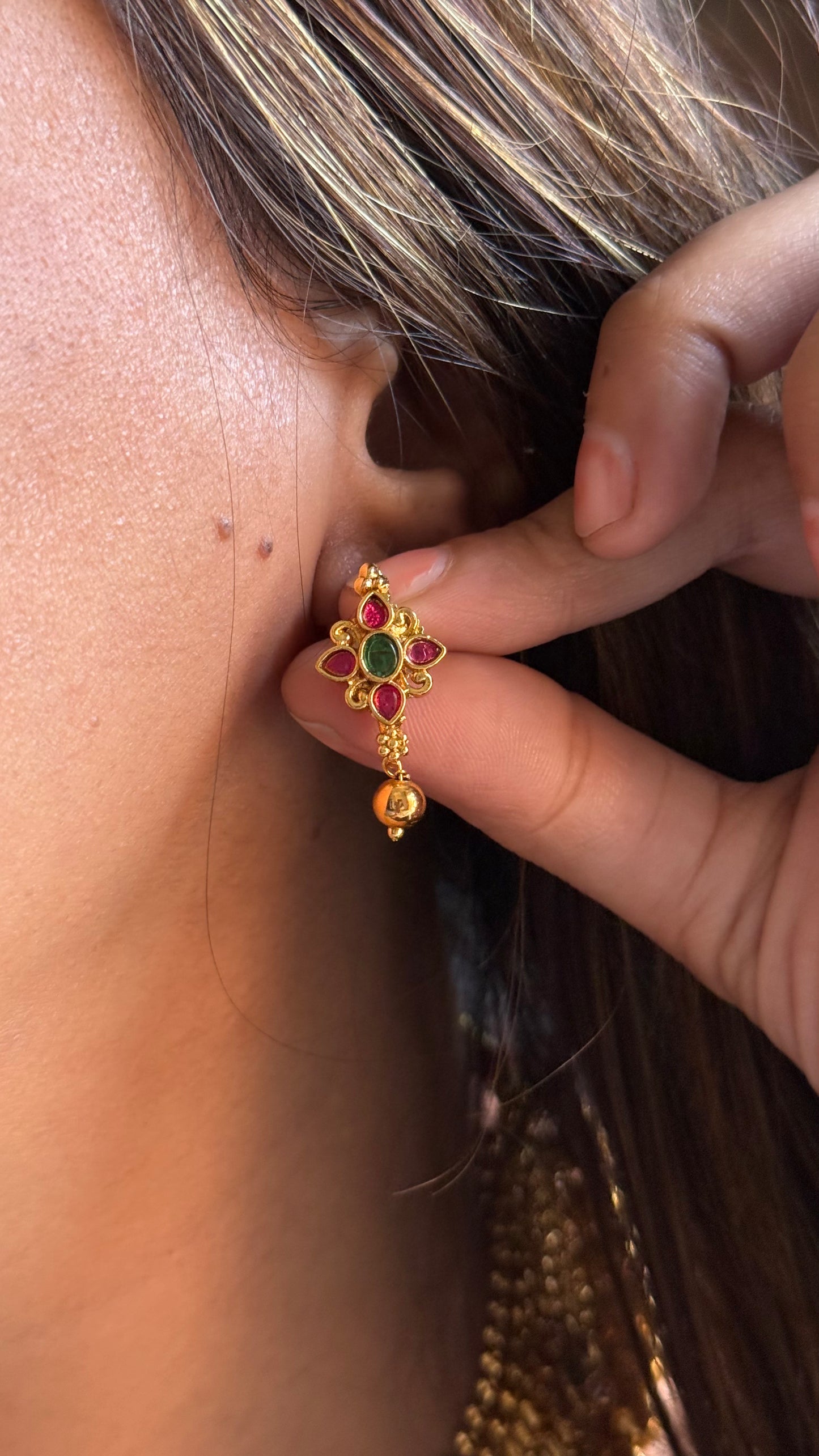 Maharashtrian jaal with emerald motif necklace