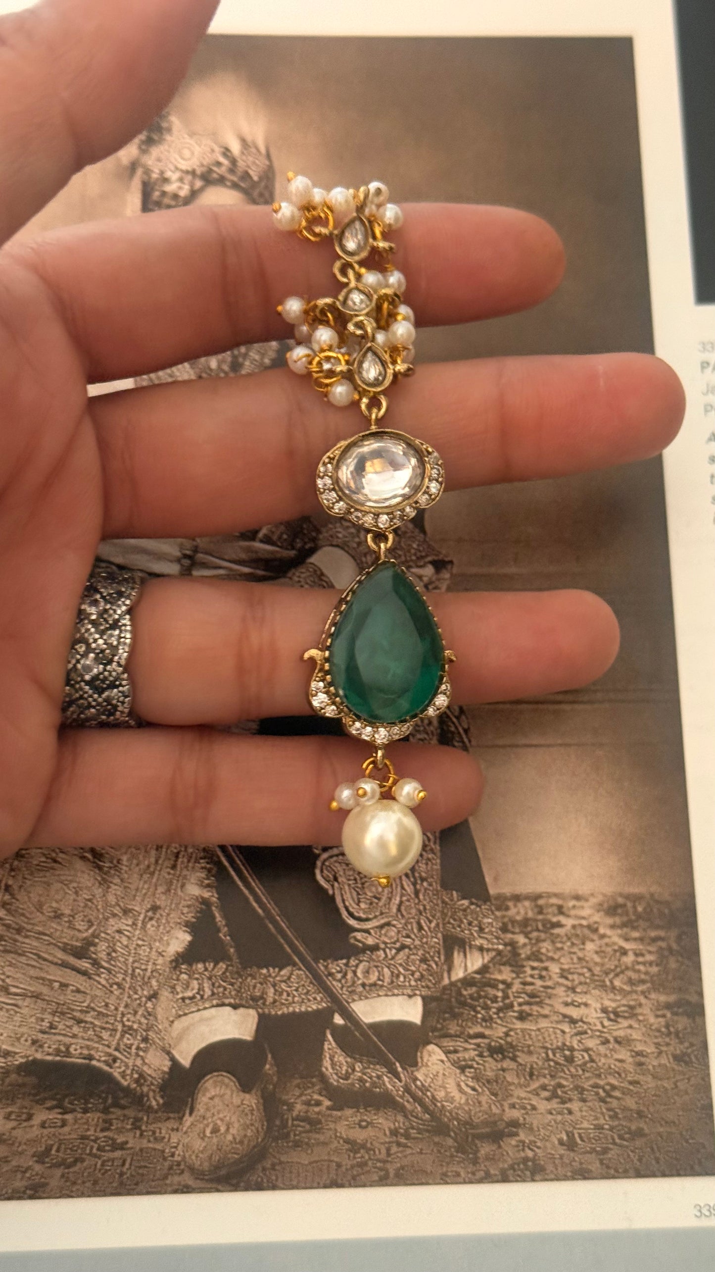Emerald tear drop & uncut polki mangtika with pearl hanging