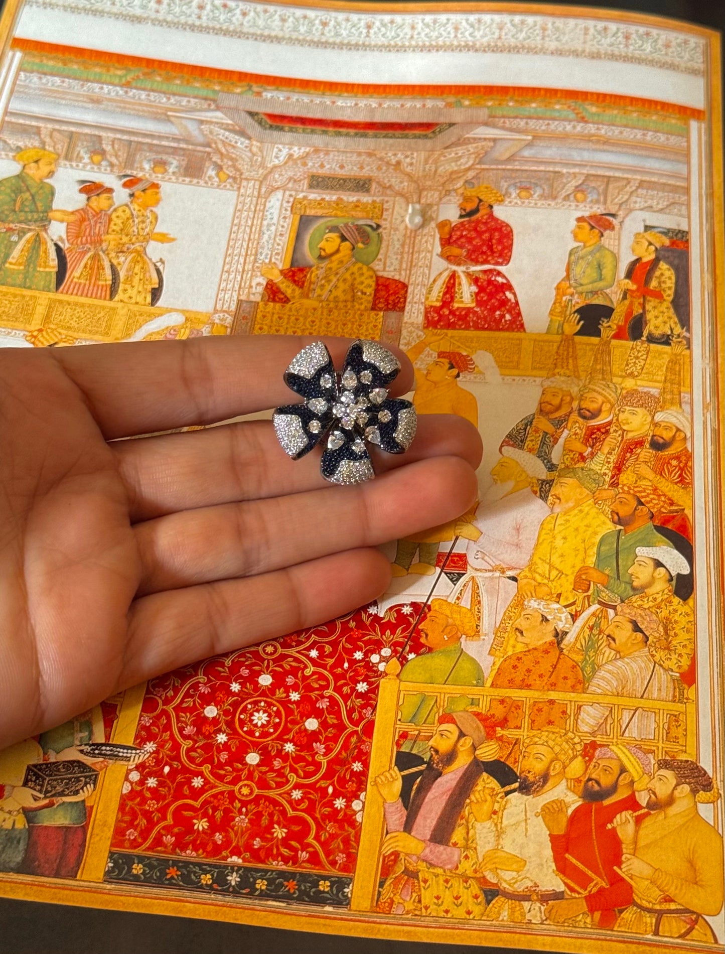 Sapphire flowerl cocktail ring