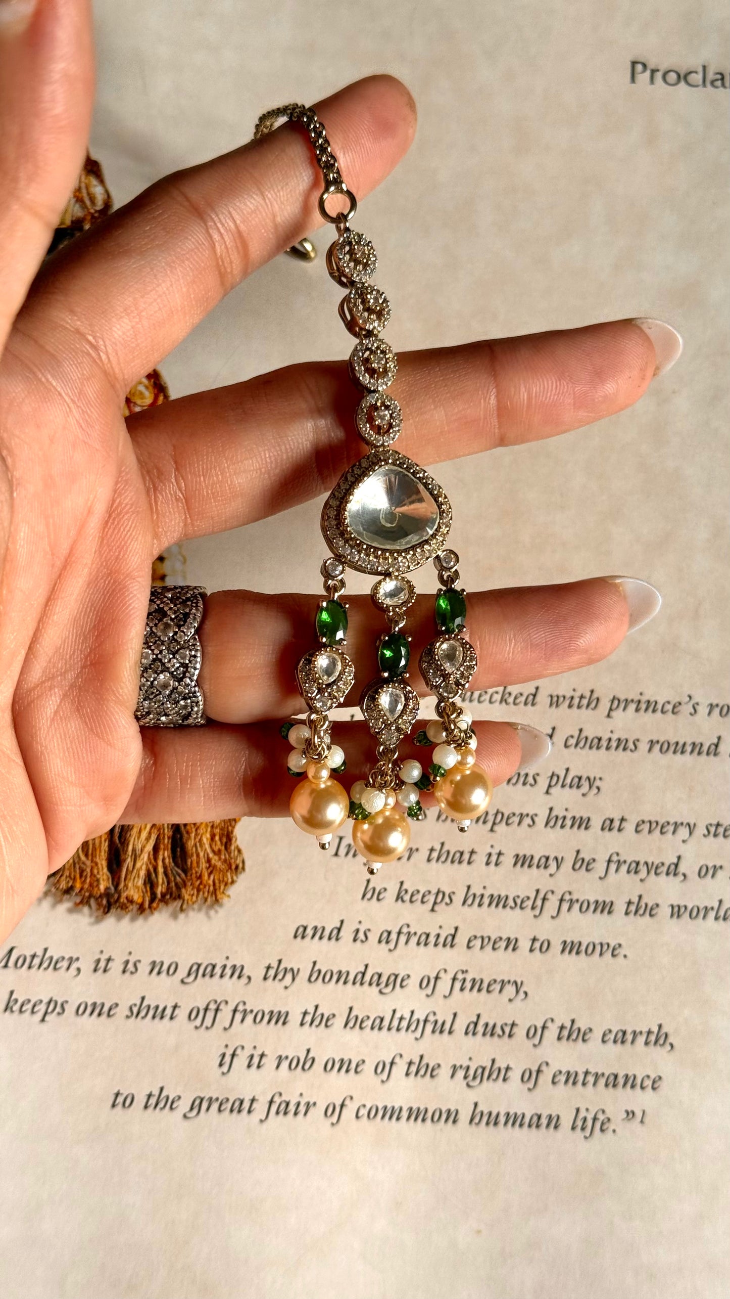 Emerald Moissanite polki maangtika