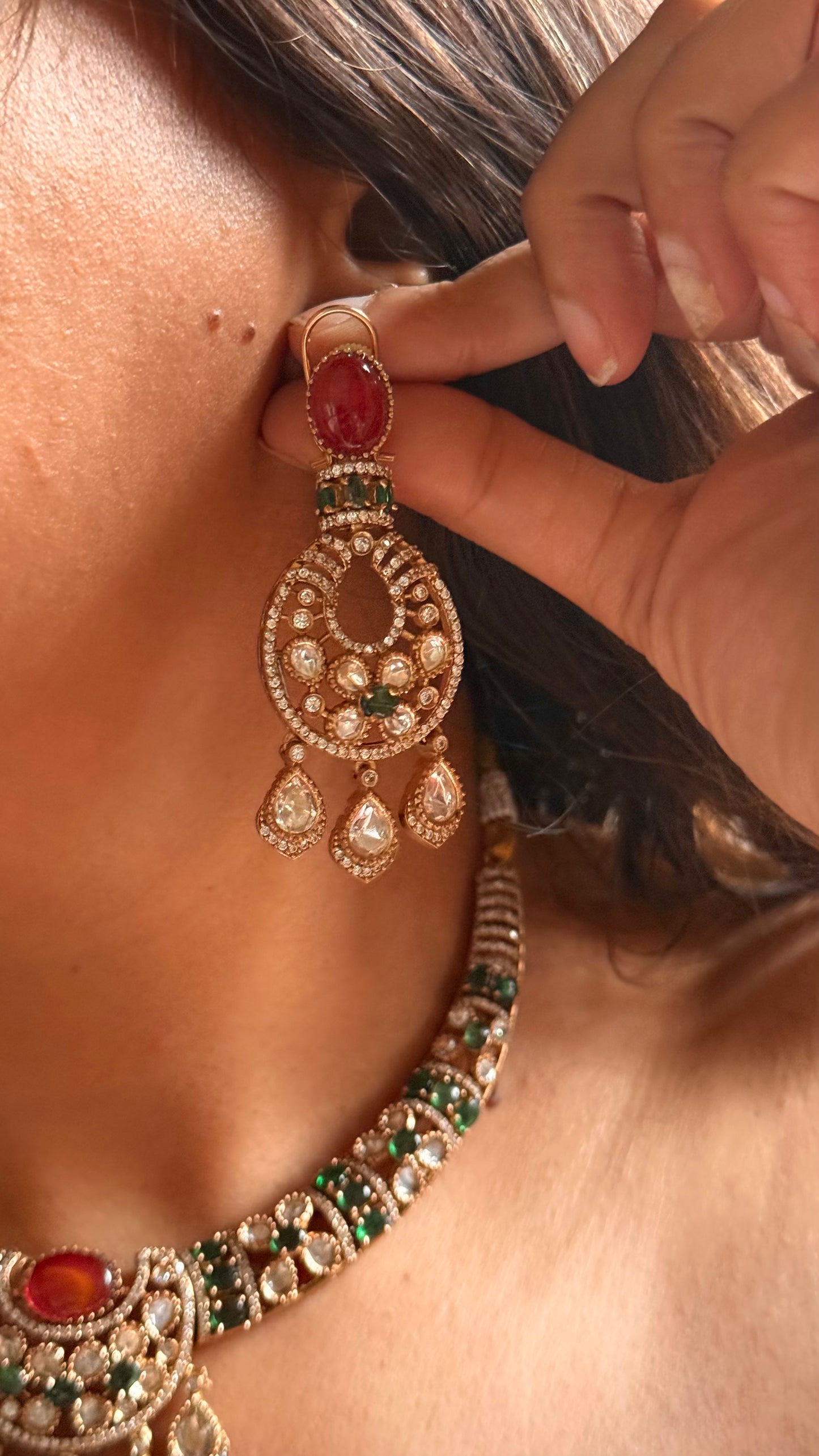 Ruby doublet & emerald moissanite collar set