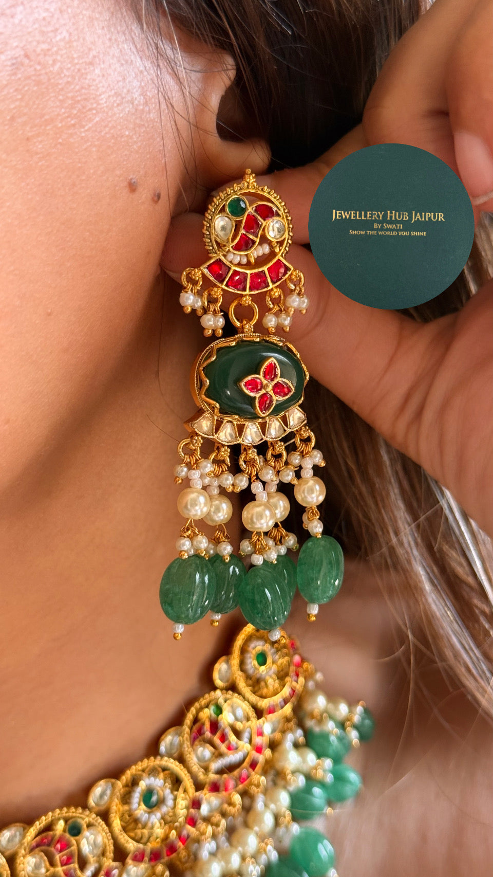 Emerald inlay work heritage necklace, set with Emerald detailing