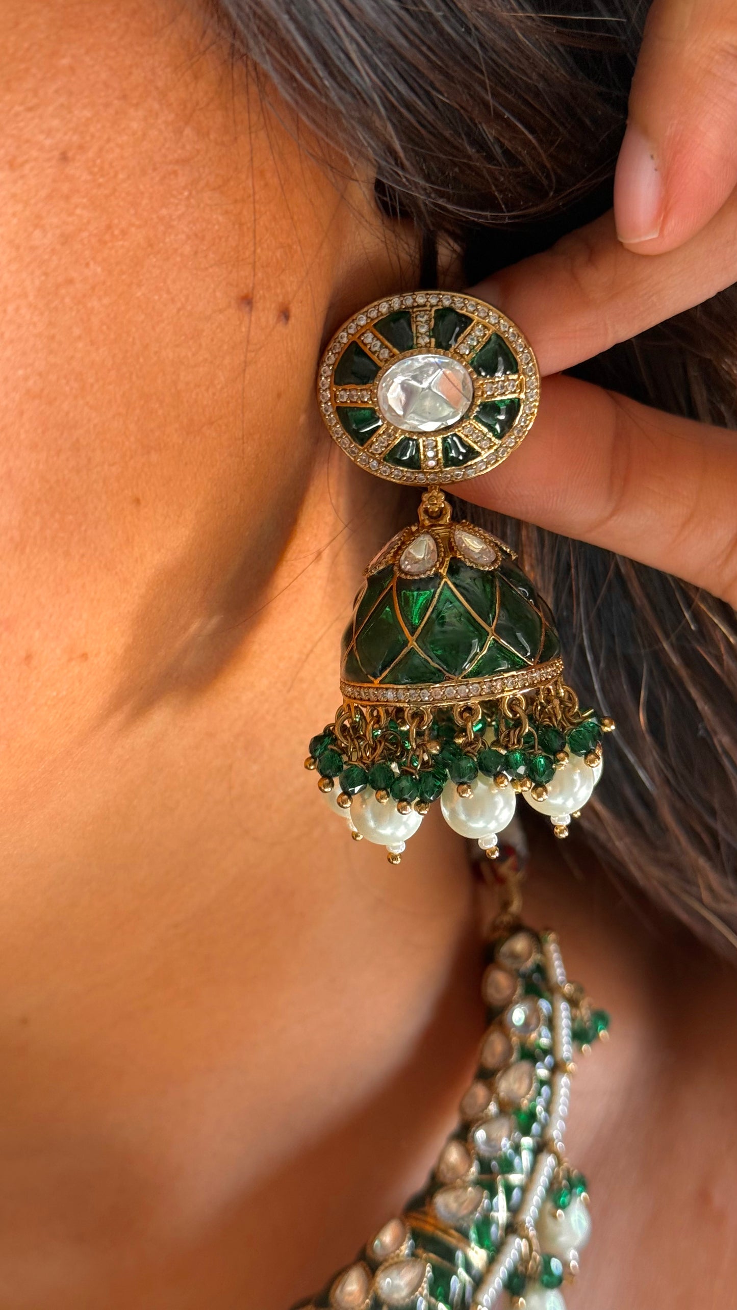 Emerald royal heritage hasli