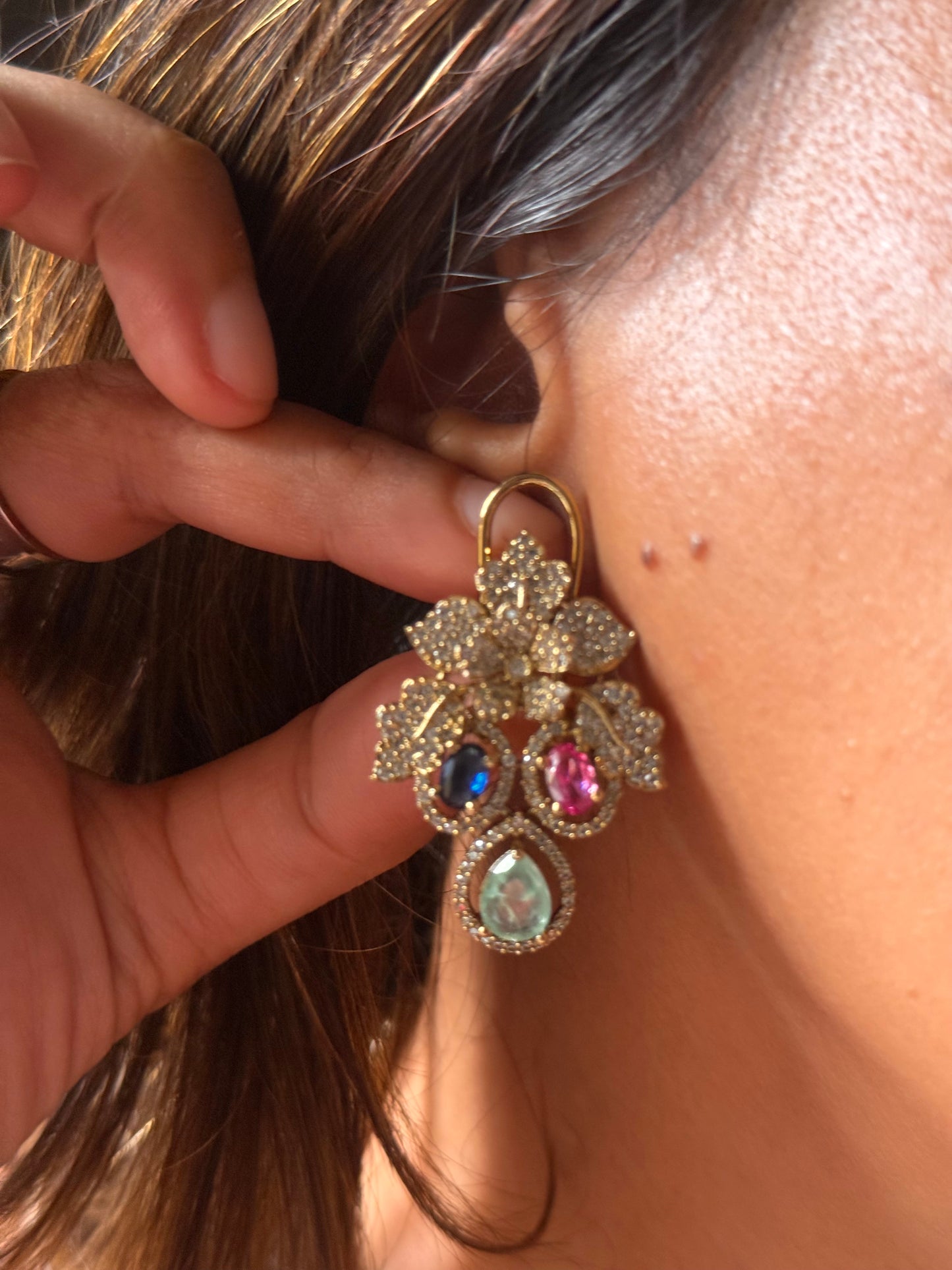 Multicoloured pendant with pear detailing Necklace
