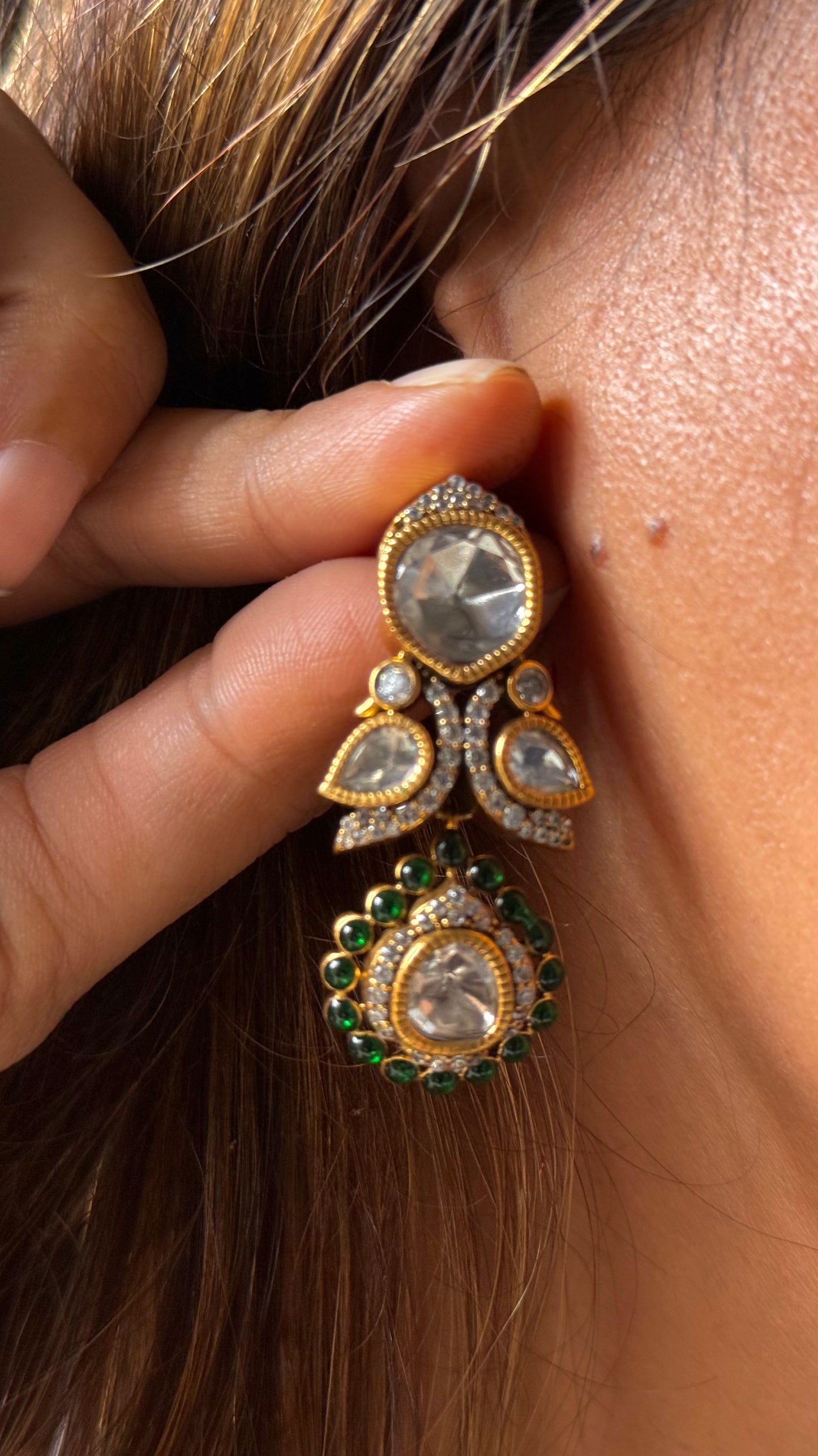 Emerald takkar work uncut polki necklace