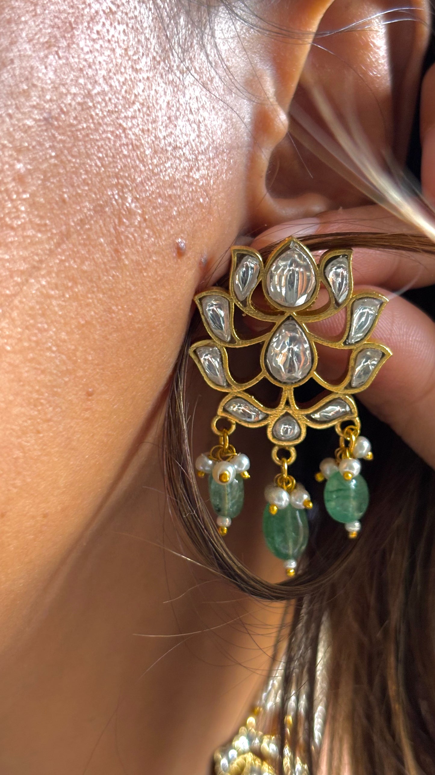 Paachi Necklace combo Set with Floral kundan Detailing & mint drops
