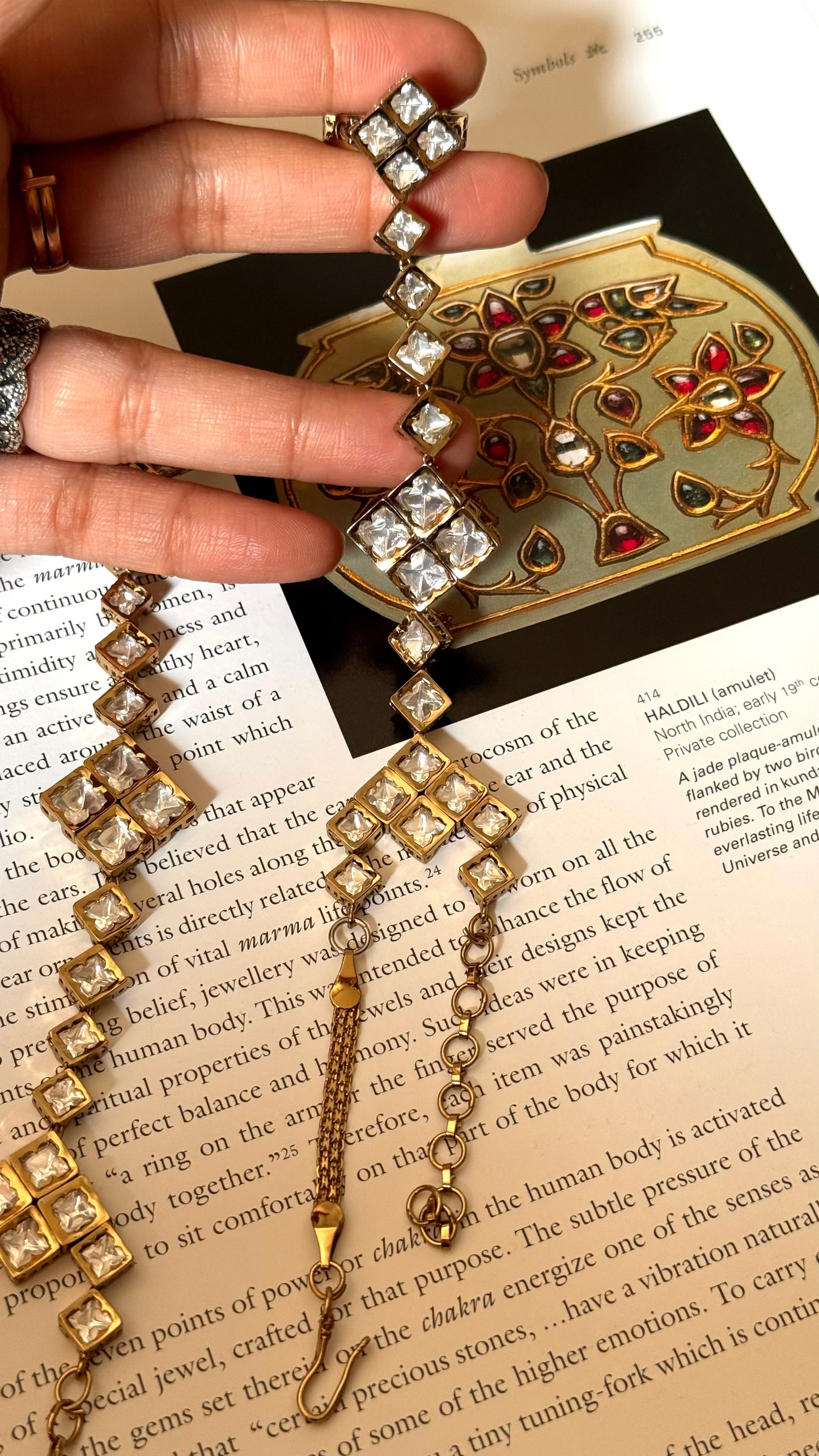 Hathphool victorian polki