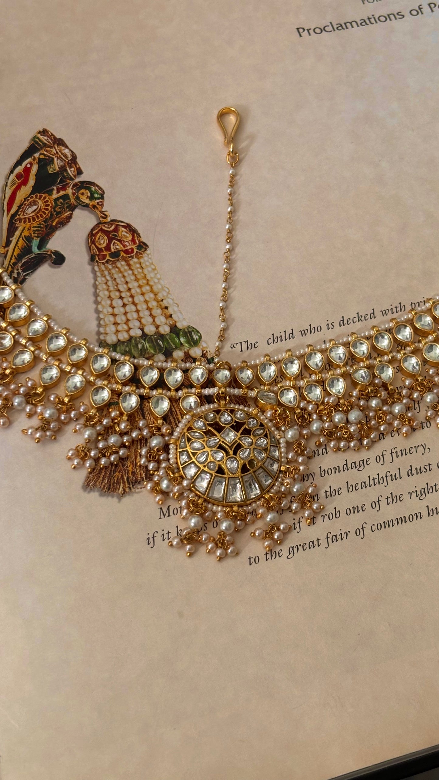 Paachi Kundan swarn mathapatti