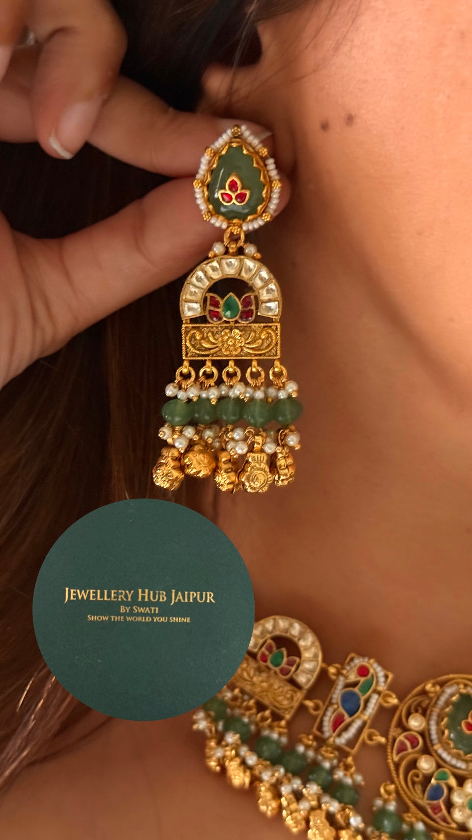 Mint handwork heritage choker