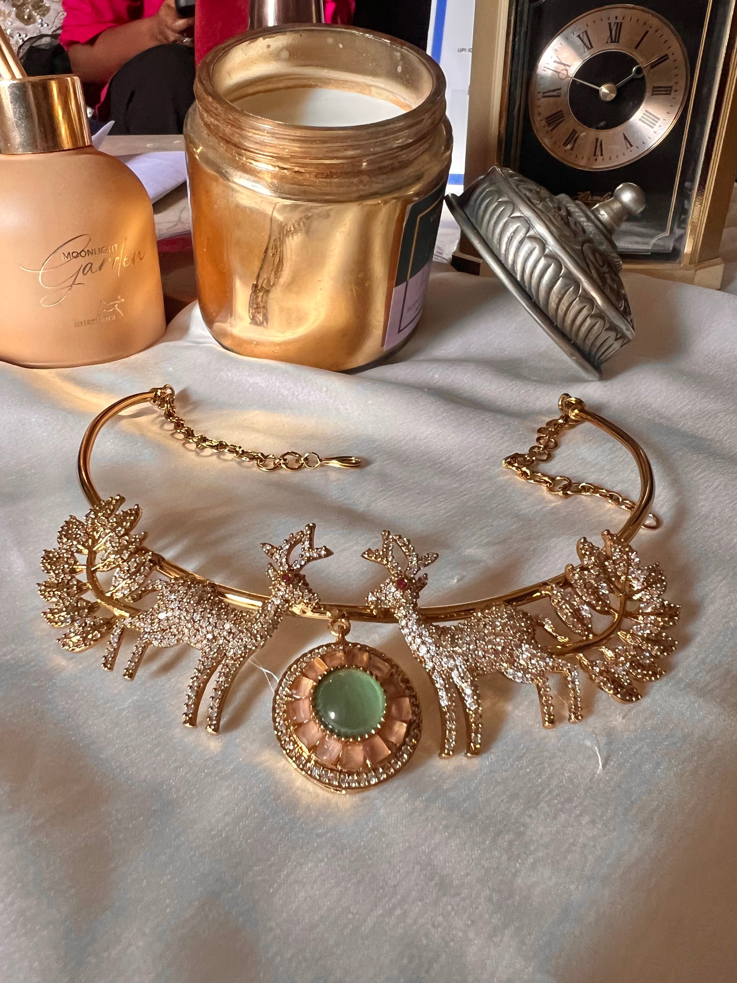 Harini Mint rose quartz Hiran Hasli with earrings
