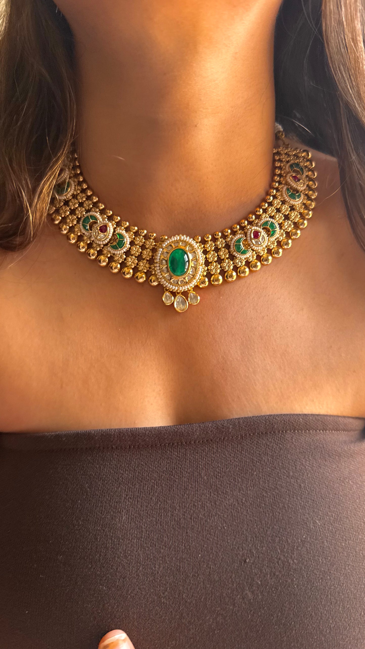 Rajwada tribhuvan das zaveri inspired emerald necklace