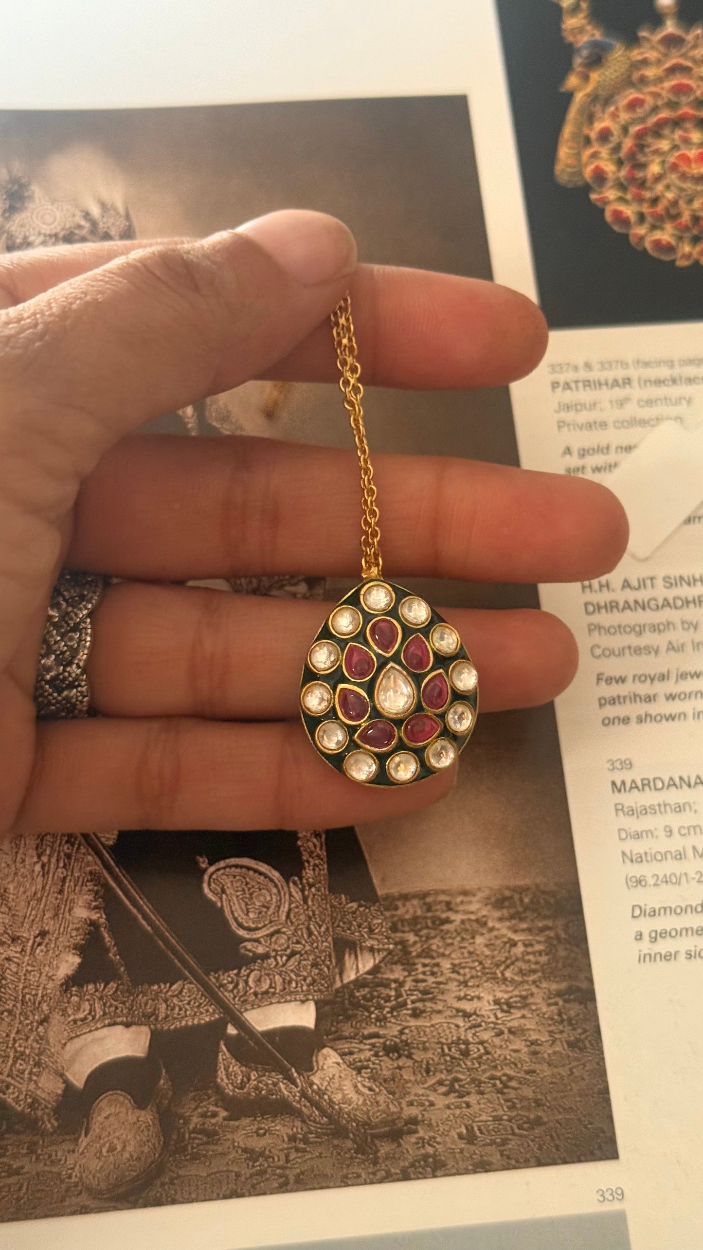 Ruby & emerald polki maangtika