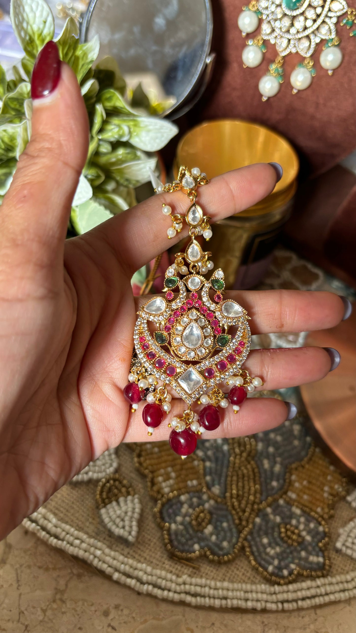 Mixed polki ruby hanging maangtika