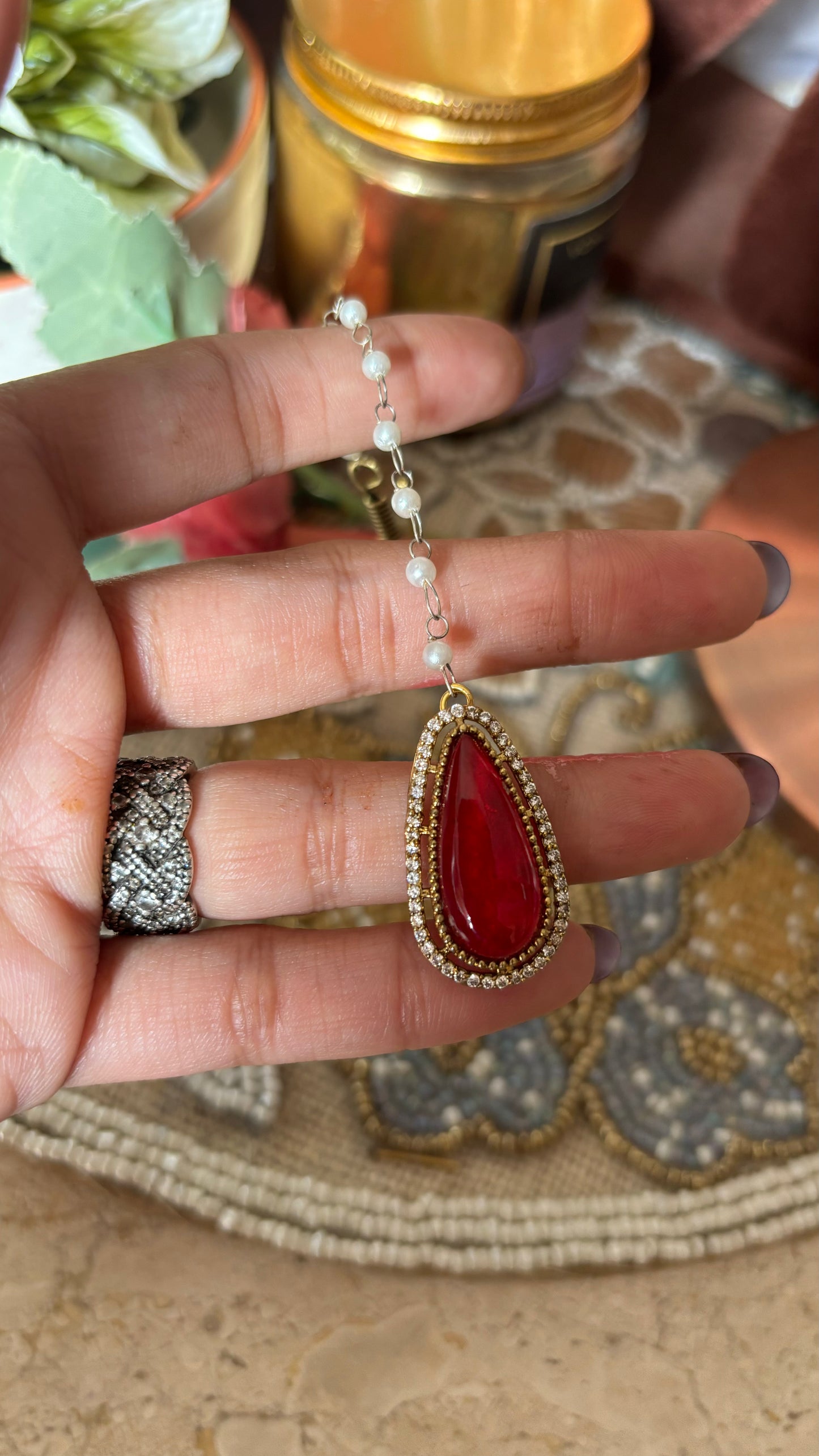 Ruby doublet maangtika