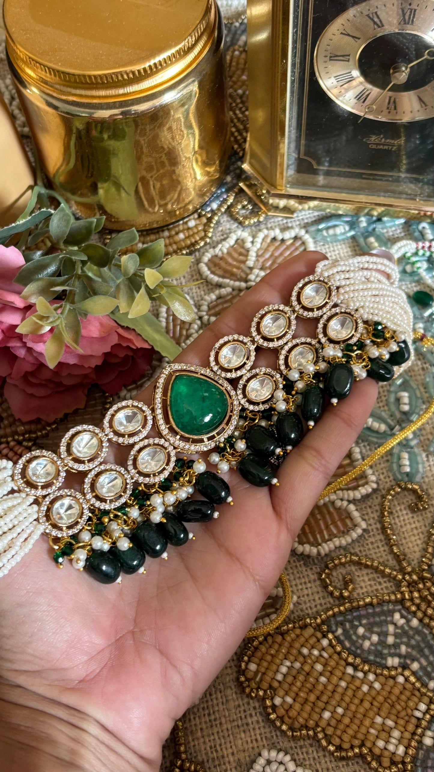 Emerald doublet & uncut polki choker with earrings