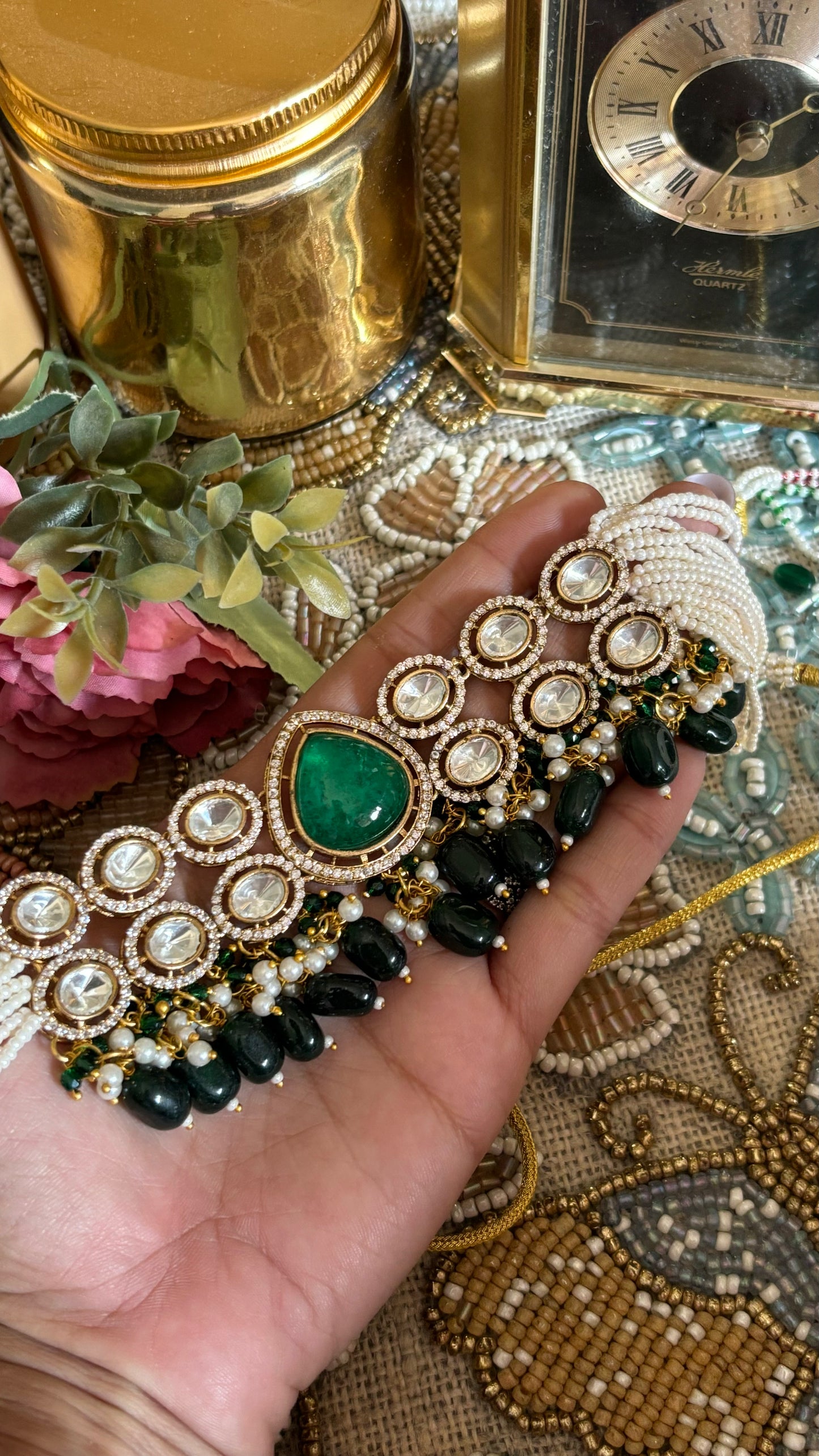 Emerald doublet & uncut polki choker with earrings