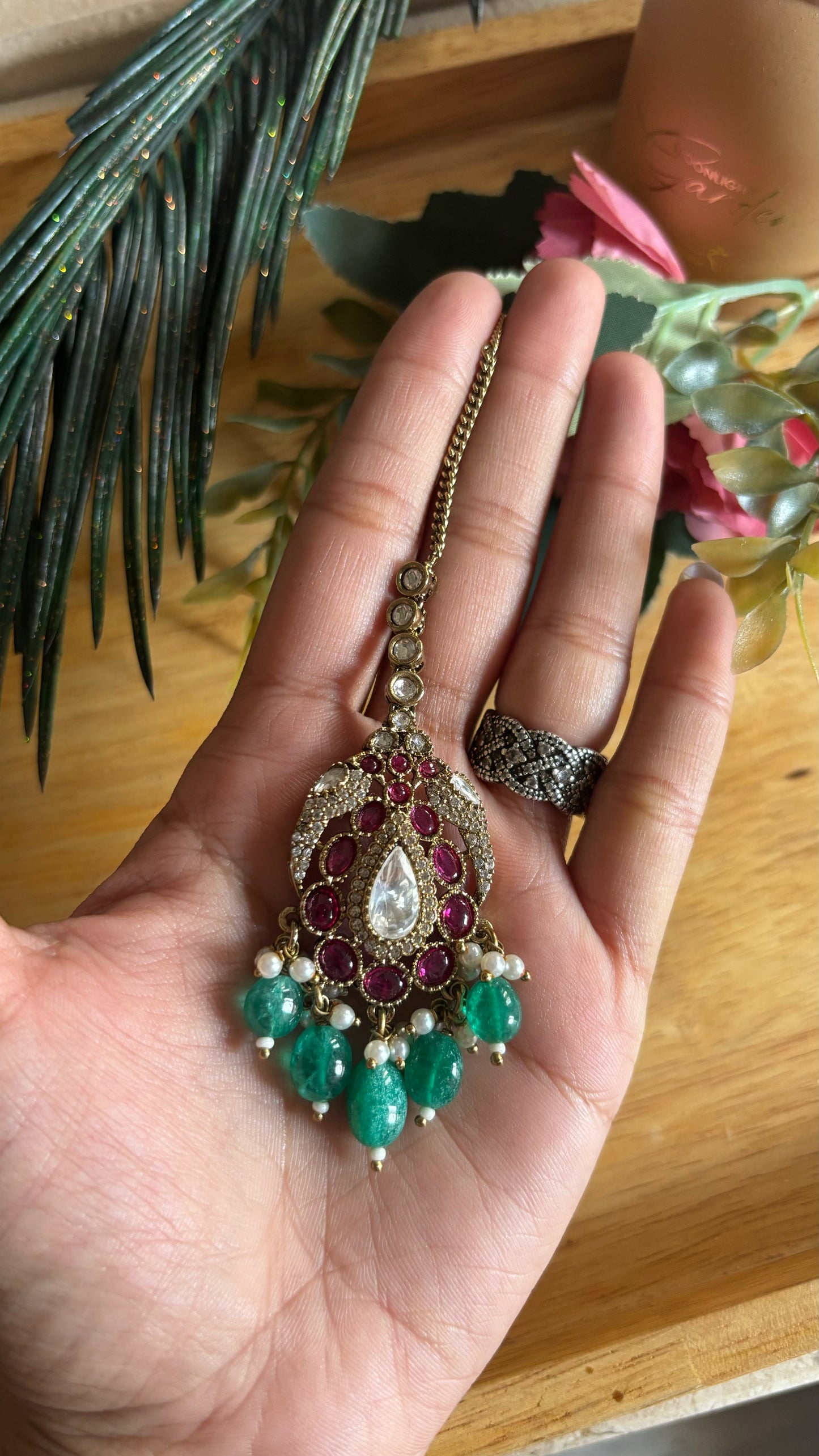 Pink emerald meenakari Mangtika