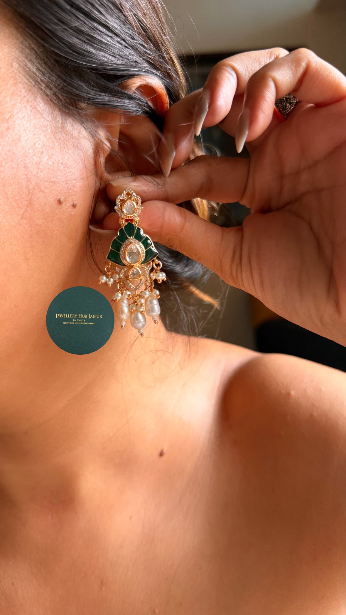 Emerald katadana lotus rajwada choker set