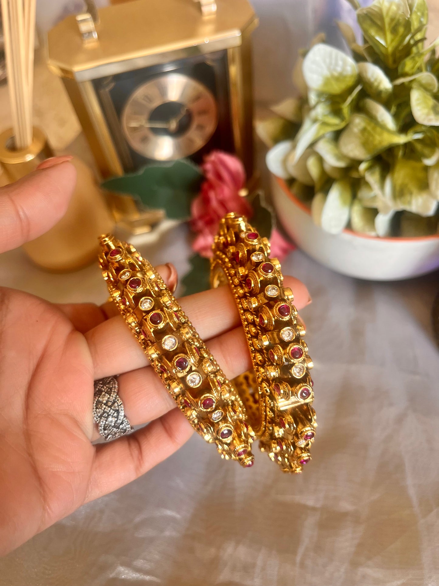 Rajwada ruby heritage bangles