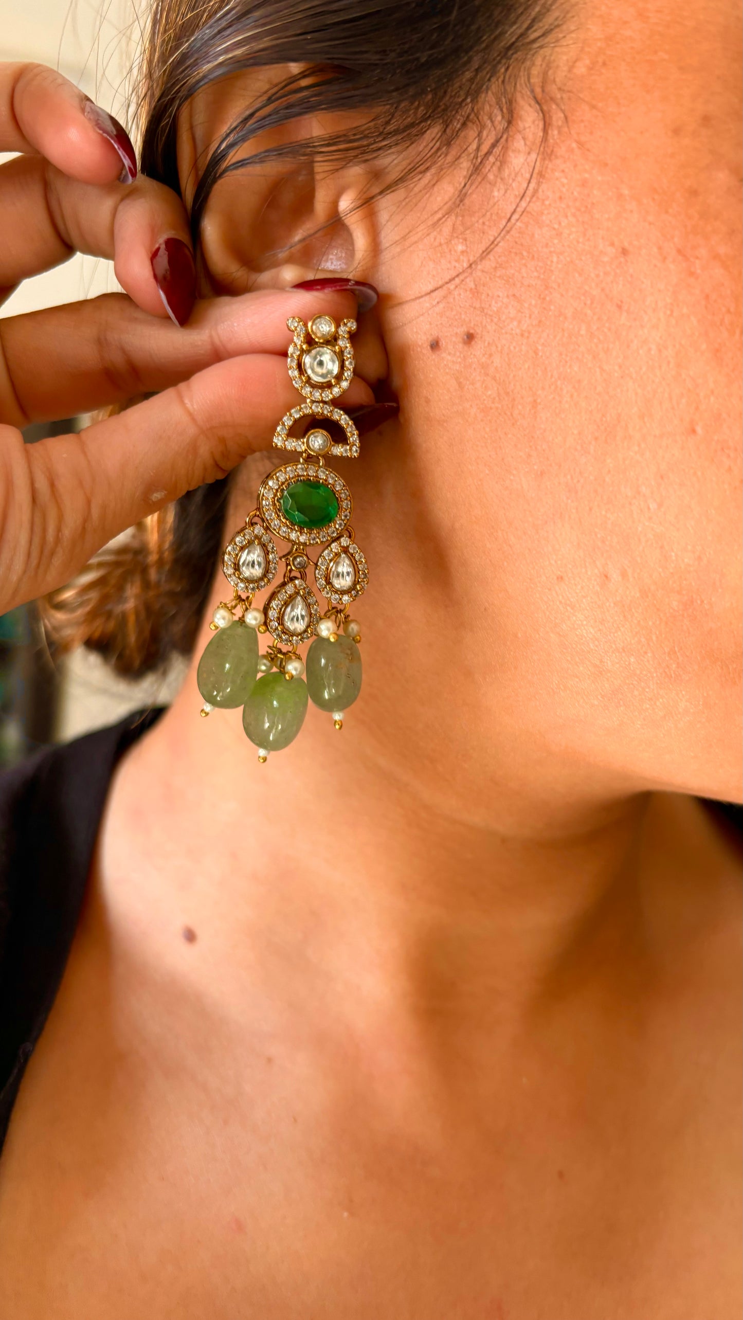 Emerald & mint victorian Moissanite choker
