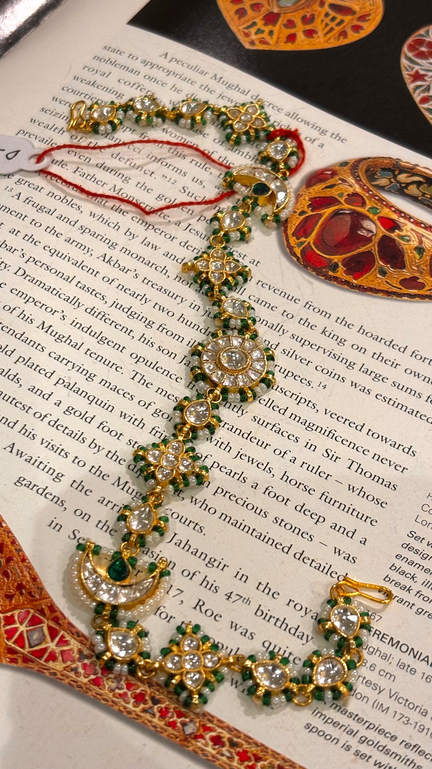 Emerald beads pachi mathapatti